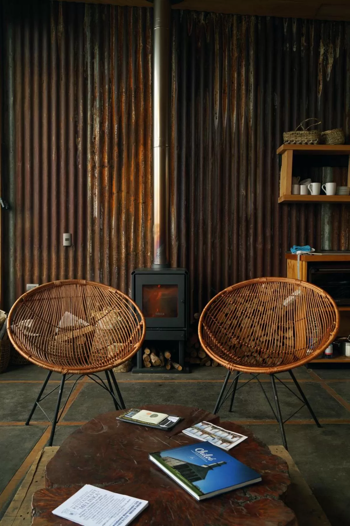 Communal kitchen, Seating Area in El Coo Lodge