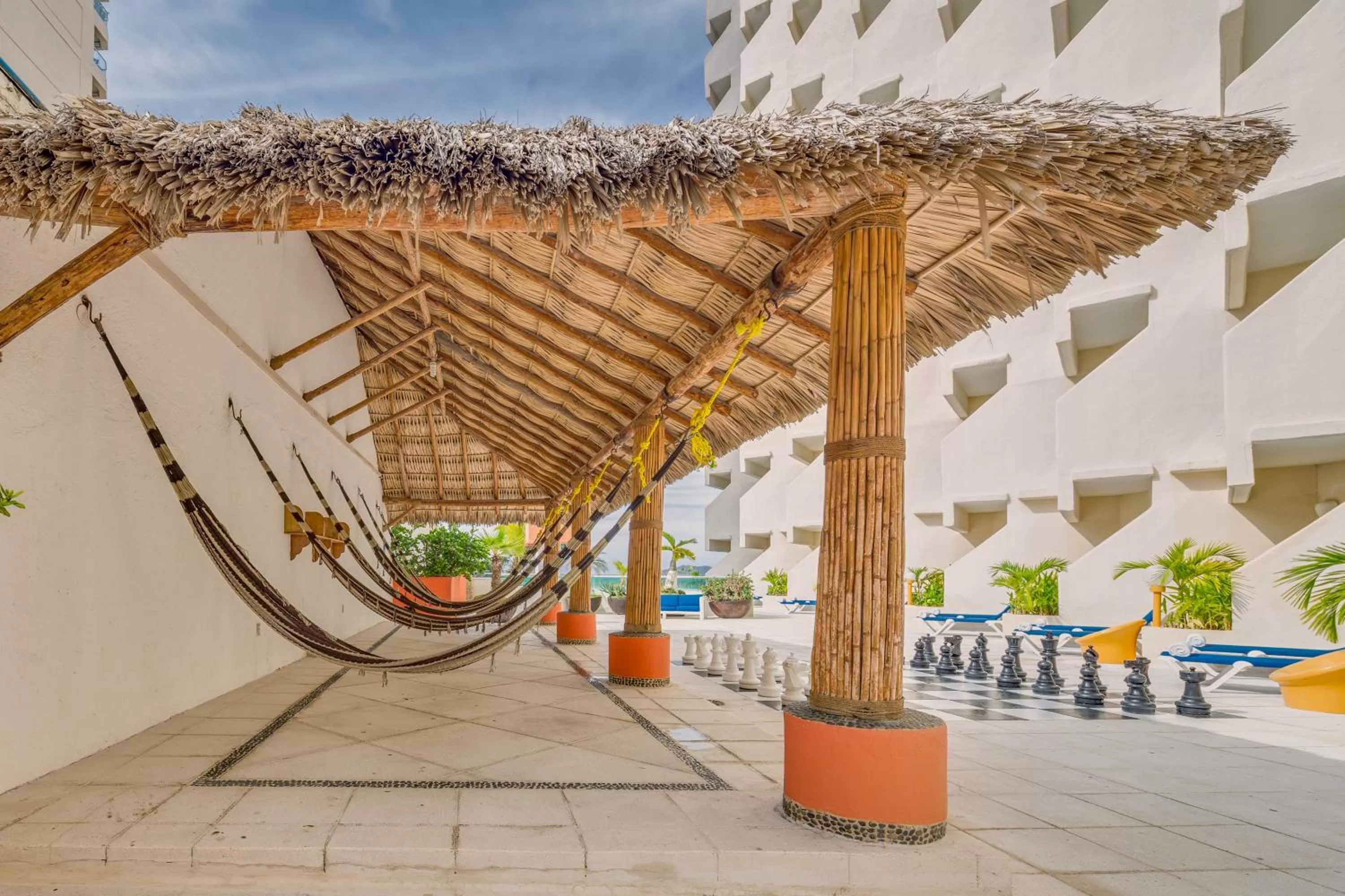 Property building in Copacabana Beach Hotel Acapulco