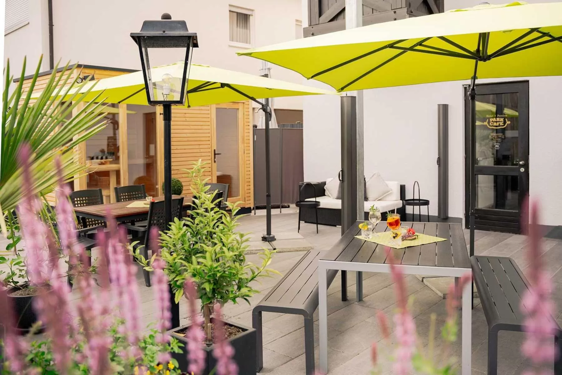 Patio in Hotel Park Cafe Reichl