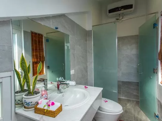 Bathroom in Peach House