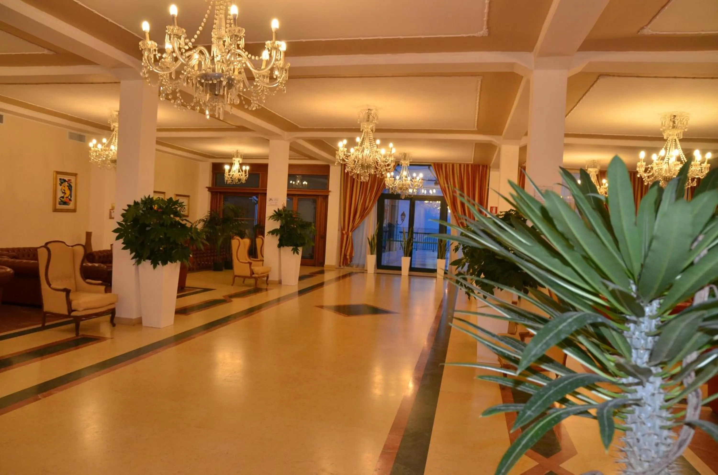 Lobby or reception in Grand Hotel Montesilvano