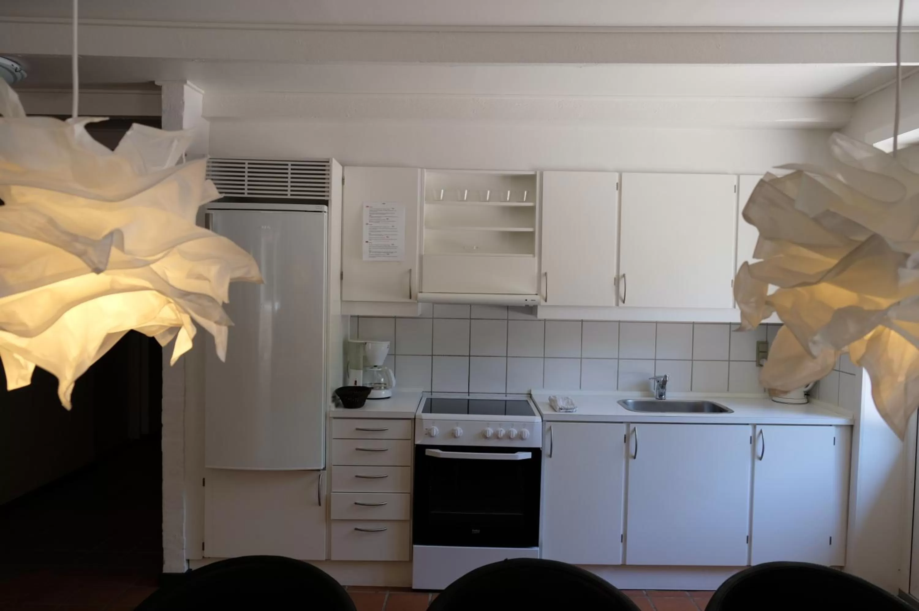 Communal kitchen, Kitchen/Kitchenette in Benniksgaard Bed & Breakfast