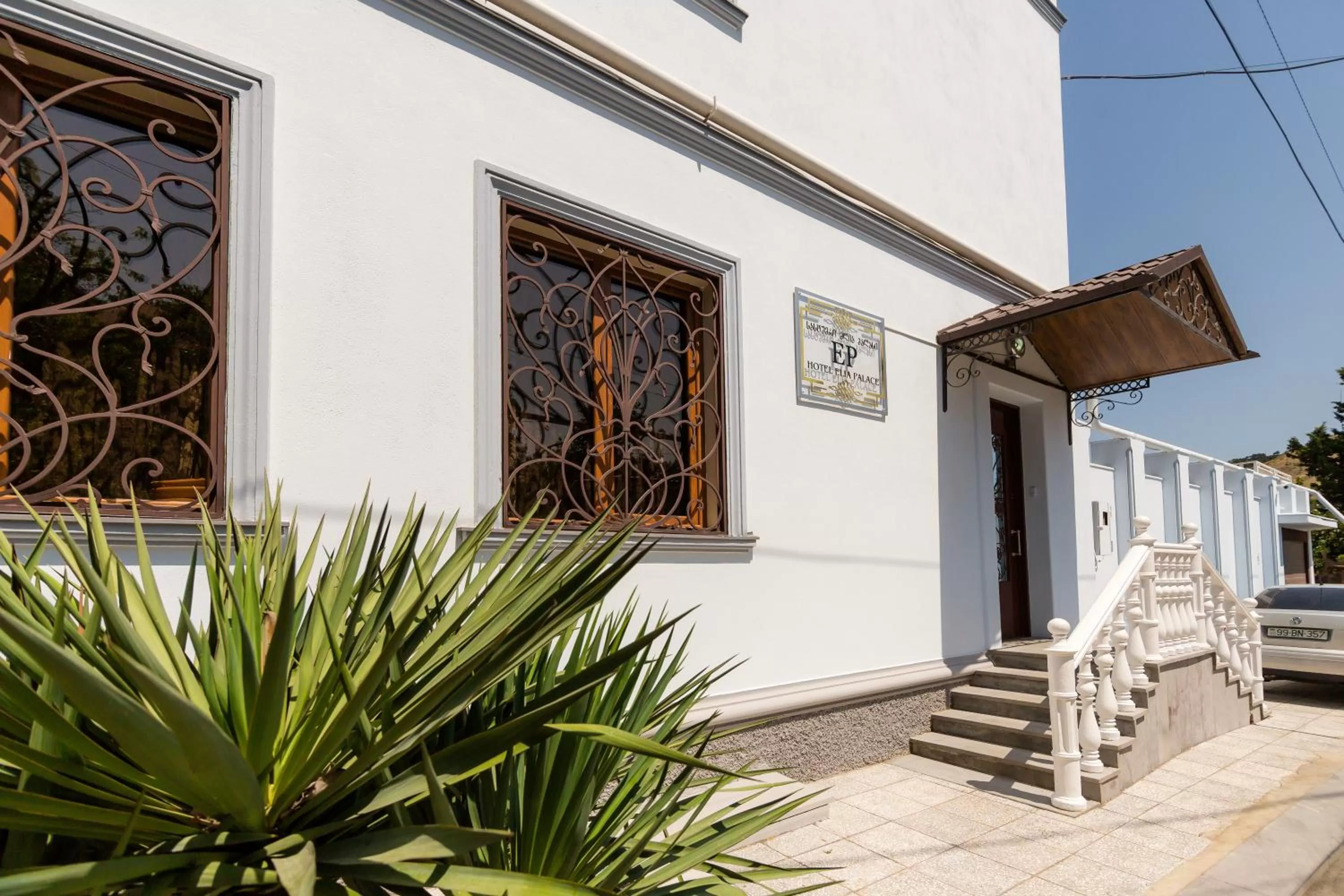 Facade/entrance in Elia Palace Hotel