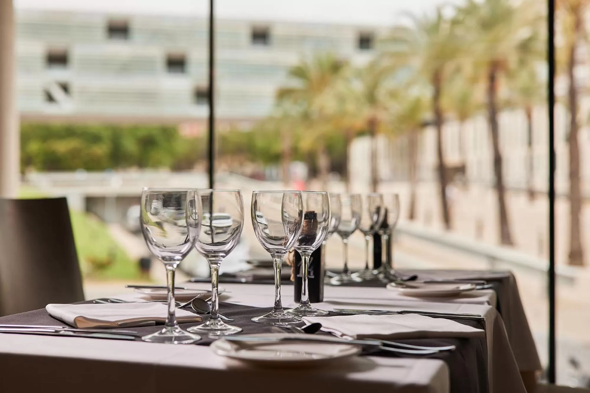 Restaurant/places to eat in Hotel Bristol 4 Sup