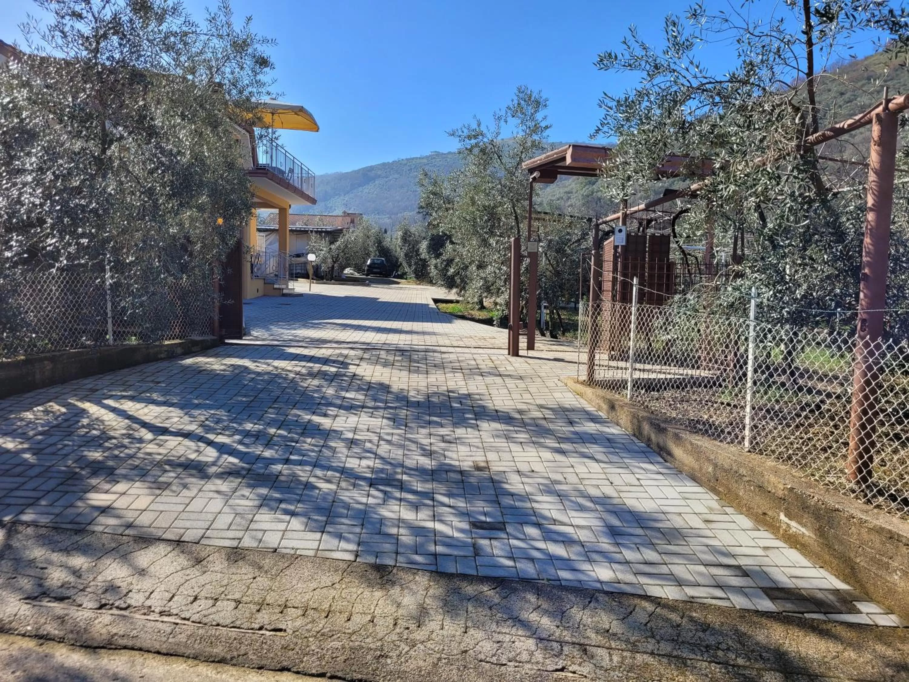 Alloggio turistico Magnifico Alessandro Valle Bernardo 04025 Lenola nei pressi di Fondi LT