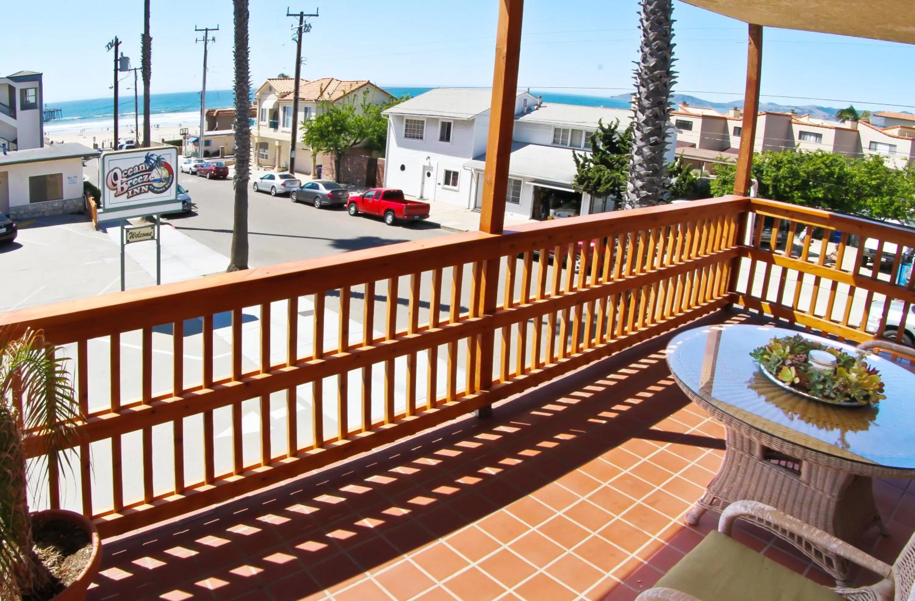 Balcony/Terrace in Motel 6 Pismo Beach CA Pacific Ocean