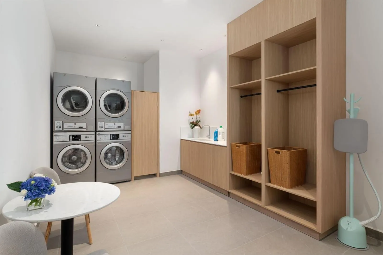 washing machine in Holiday Inn Express Shunde Daliang by IHG