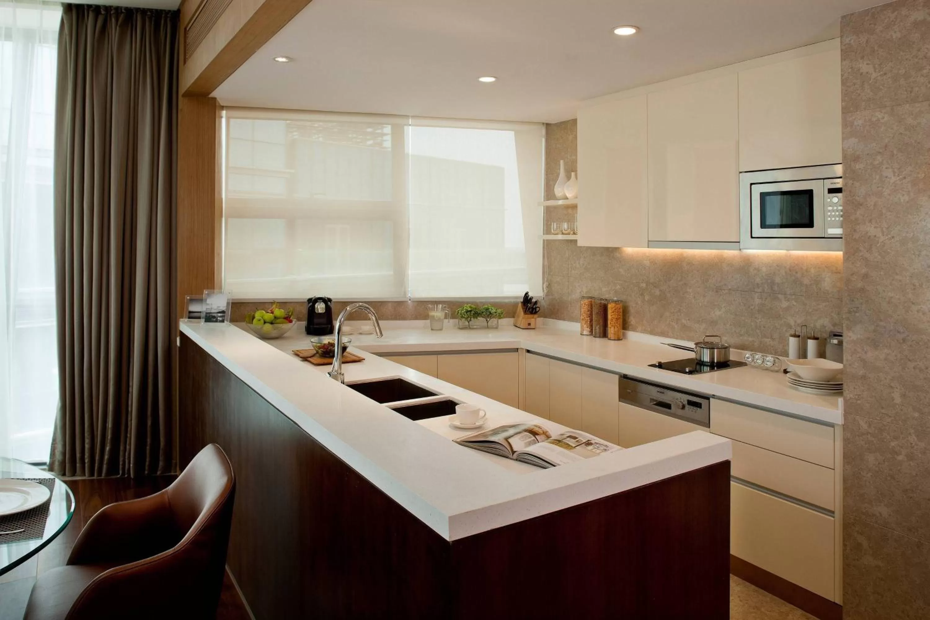 Kitchen or kitchenette in The OCT Harbour, Shenzhen - Marriott Executive Apartments