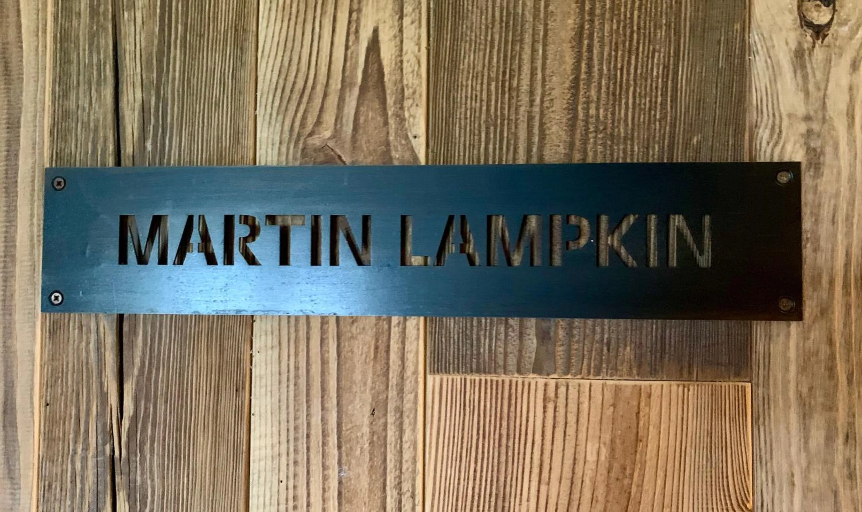 Text overlay in Hotel Boutique Puig Francó