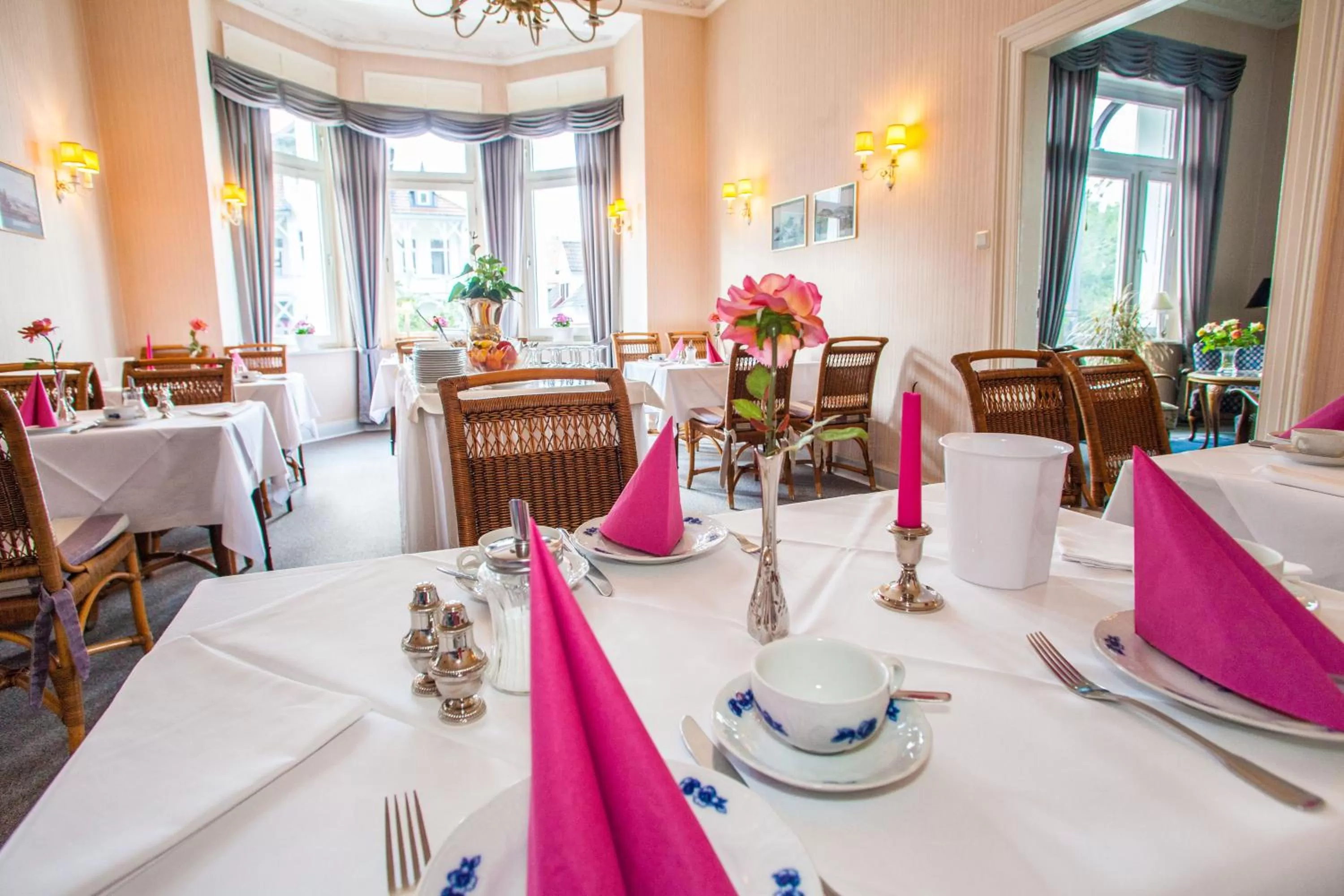 Restaurant/places to eat in Hotel Rosenau
