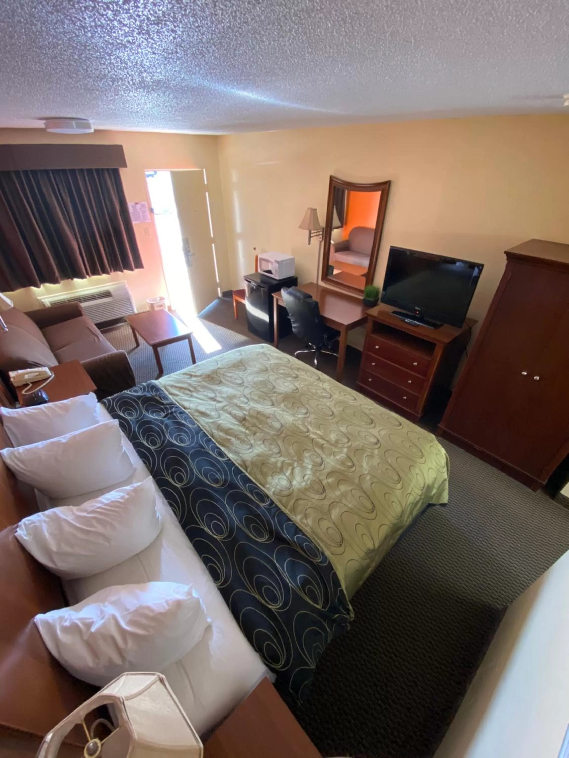 Budget Host Inn - Baxley
