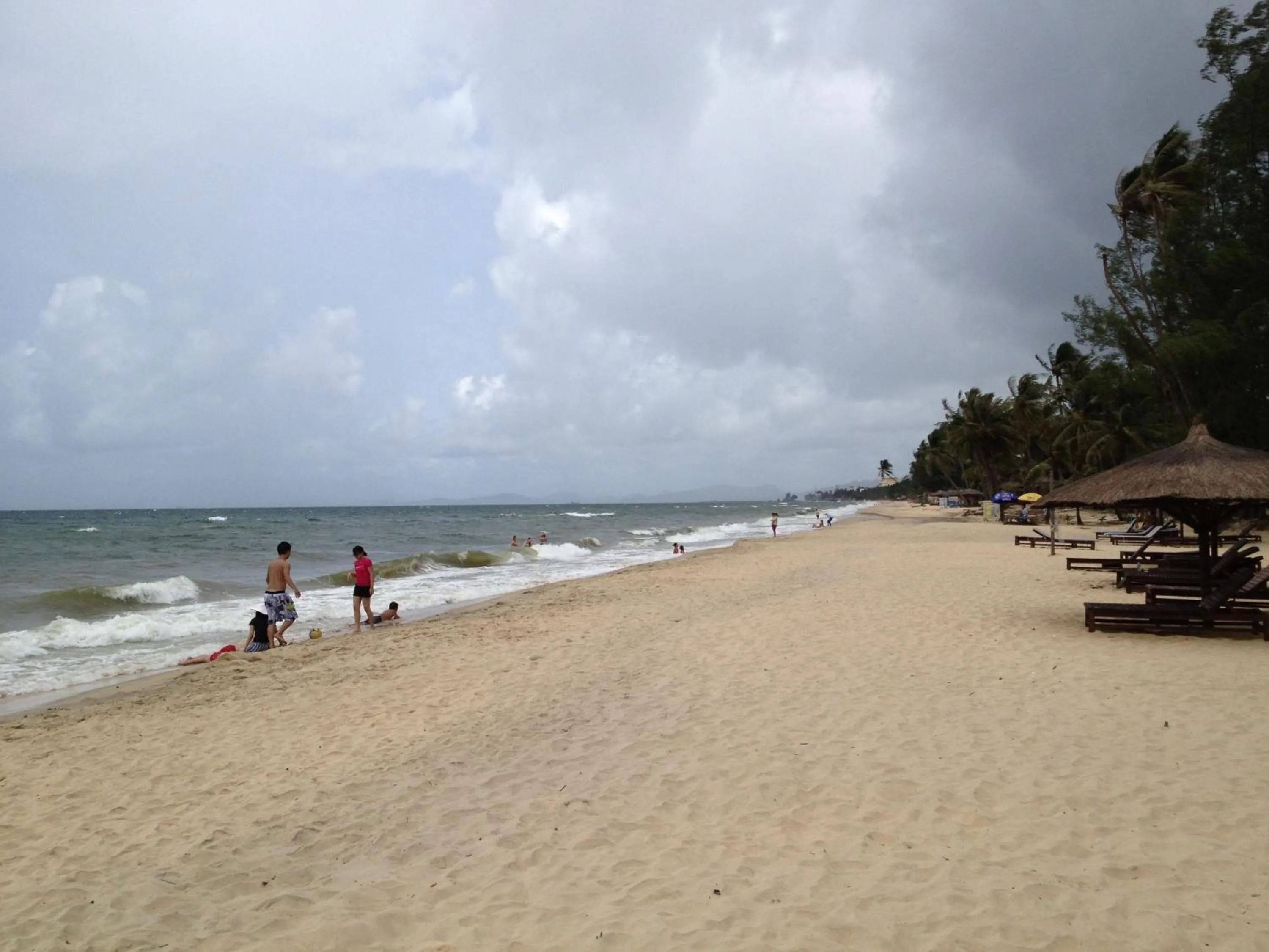 Beach in Phu Quoc Kim - Bungalow On The Beach