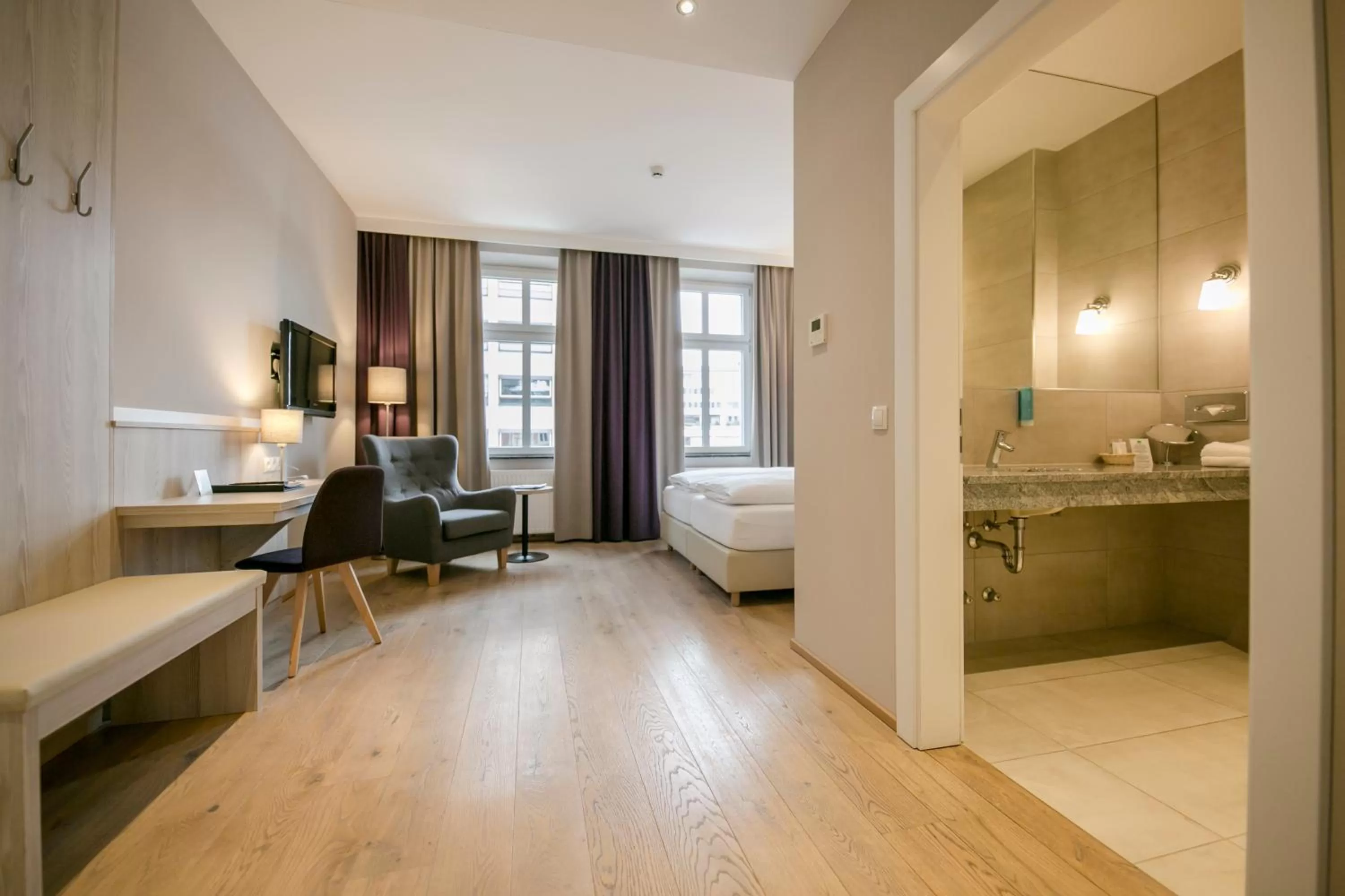 Photo of the whole room in Hotel Sailer