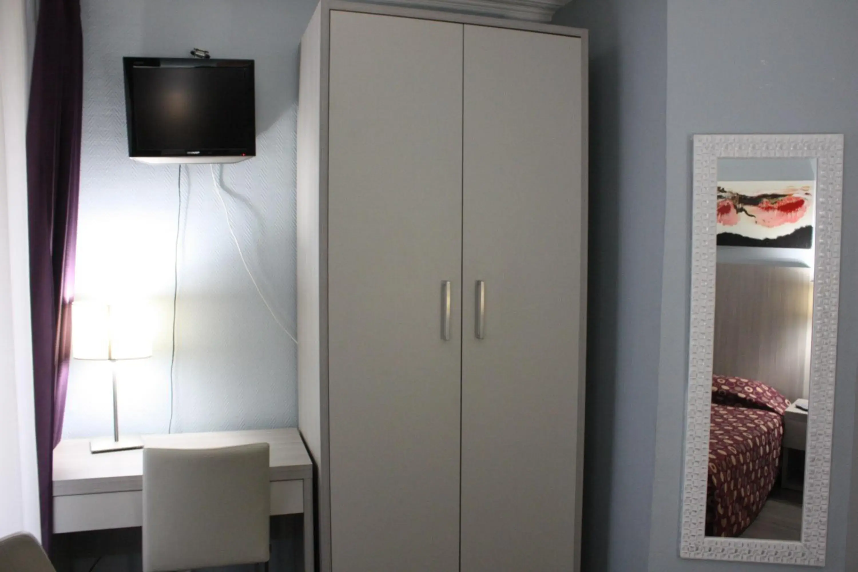 Classic Double Room in Hotel Excelsior Republique Classic Double Room in Hotel Excelsior Republique