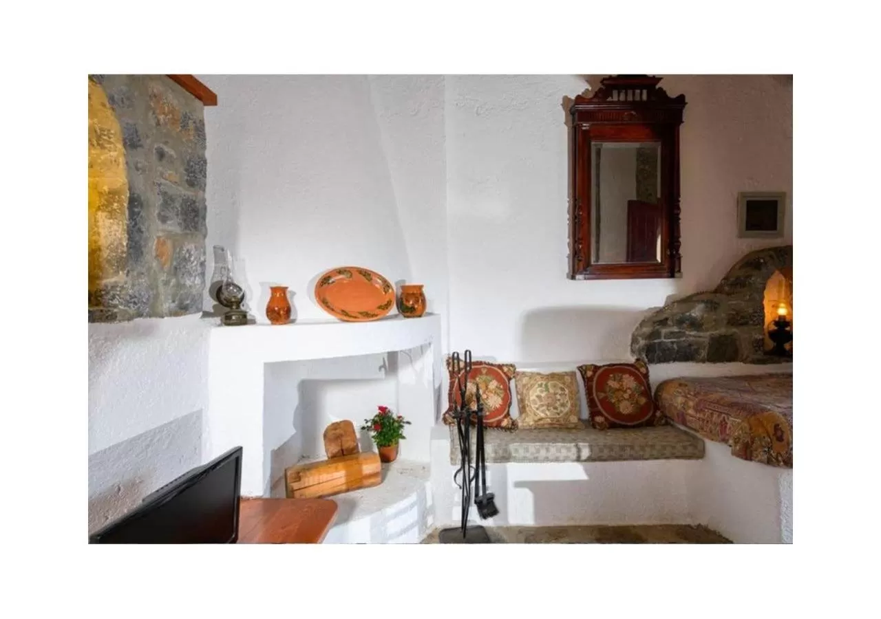 Living room, Seating Area in The Traditional Homes of Crete