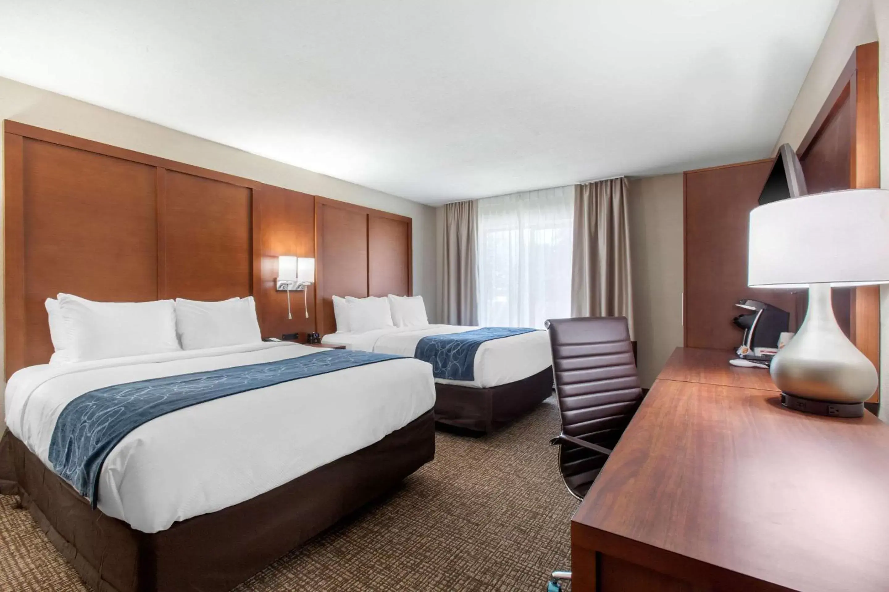 Queen Room with Two Queen Beds - Accessible/Non-Smoking in Comfort Inn & Suites Pinetop Show Low Queen Room with Two Queen Beds - Accessible/Non-Smoking in Comfort Inn & Suites Pinetop Show Low