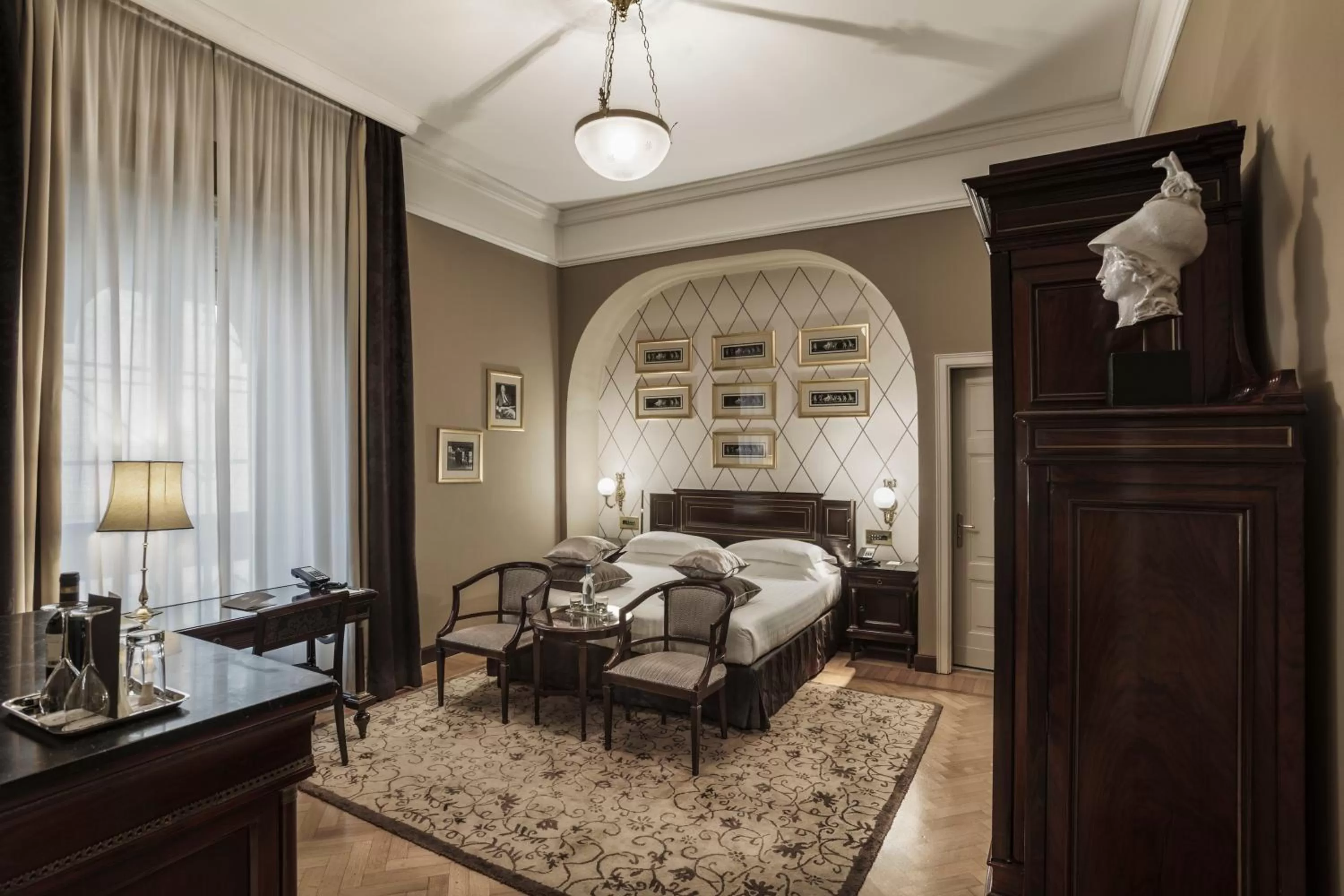 Bed in Grand Hotel et de Milan - The Leading Hotels of the World