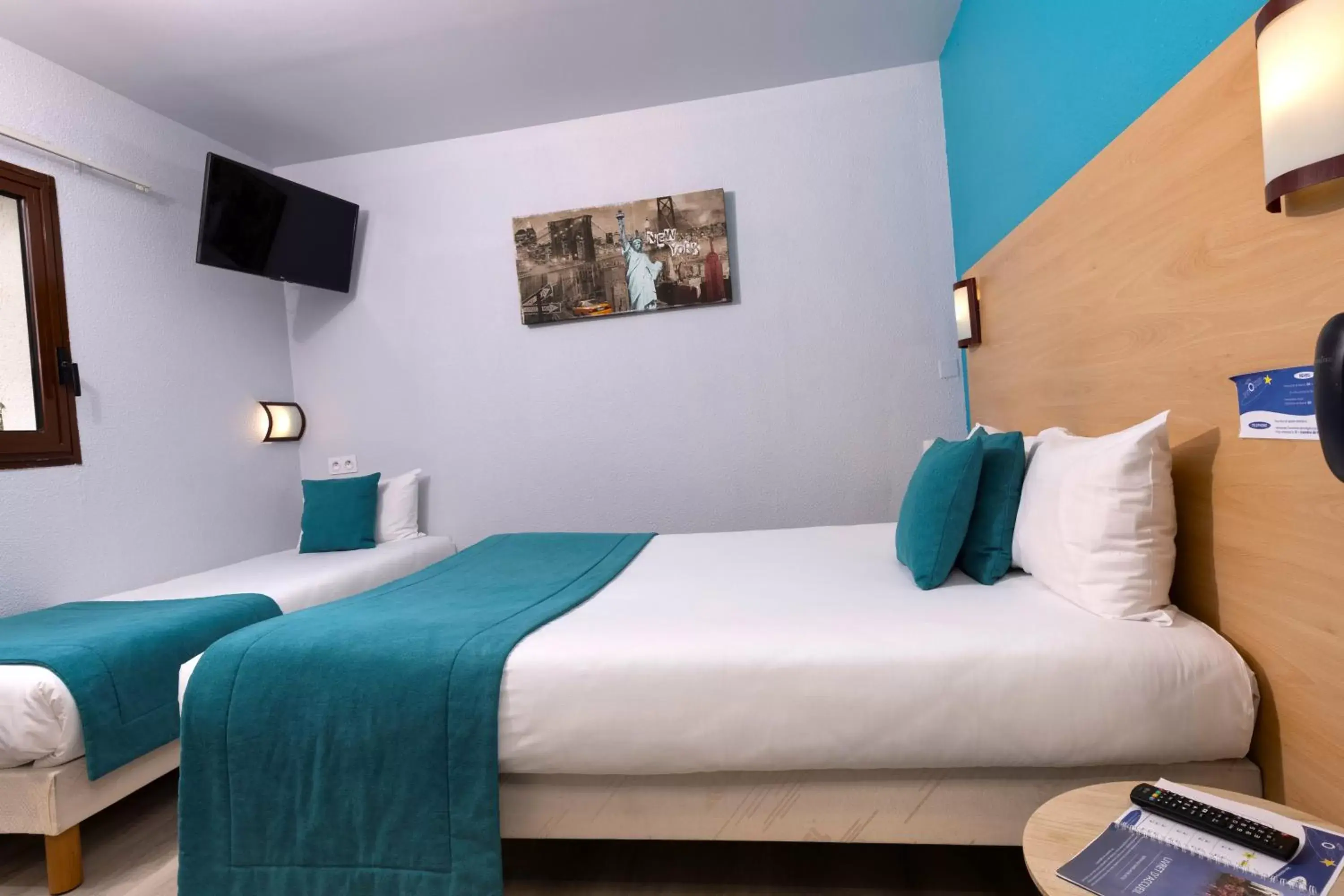 Triple Room in The Originals Access, Hôtel Innostar Triple Room in The Originals Access, Hôtel Innostar