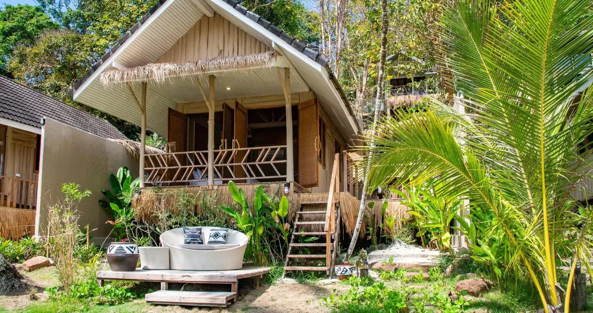 Villa - Beach Front in Tolani Resort Koh Kood Villa - Beach Front in Tolani Resort Koh Kood