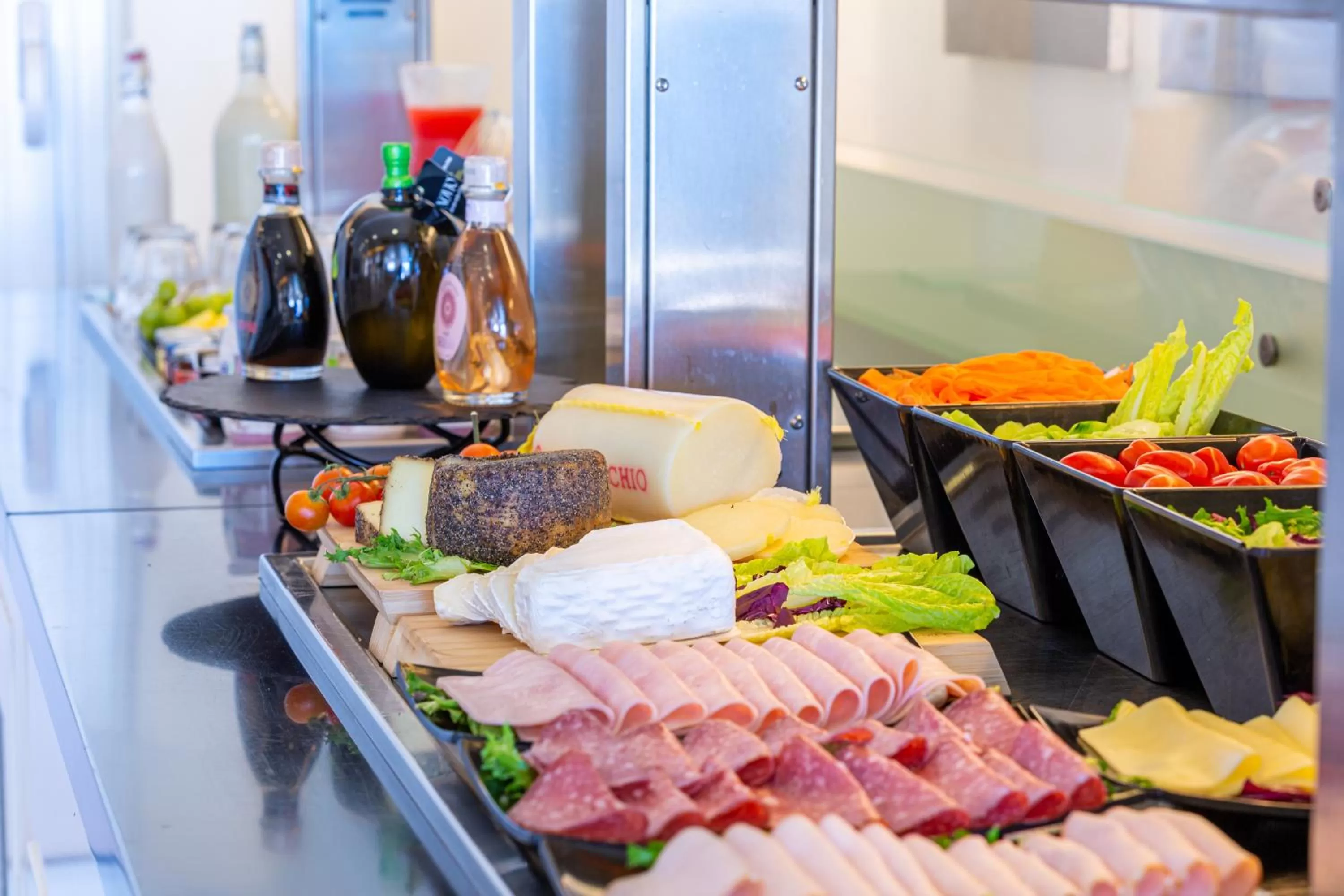 Restaurant/places to eat in Smy Aran Blu Roma Mare