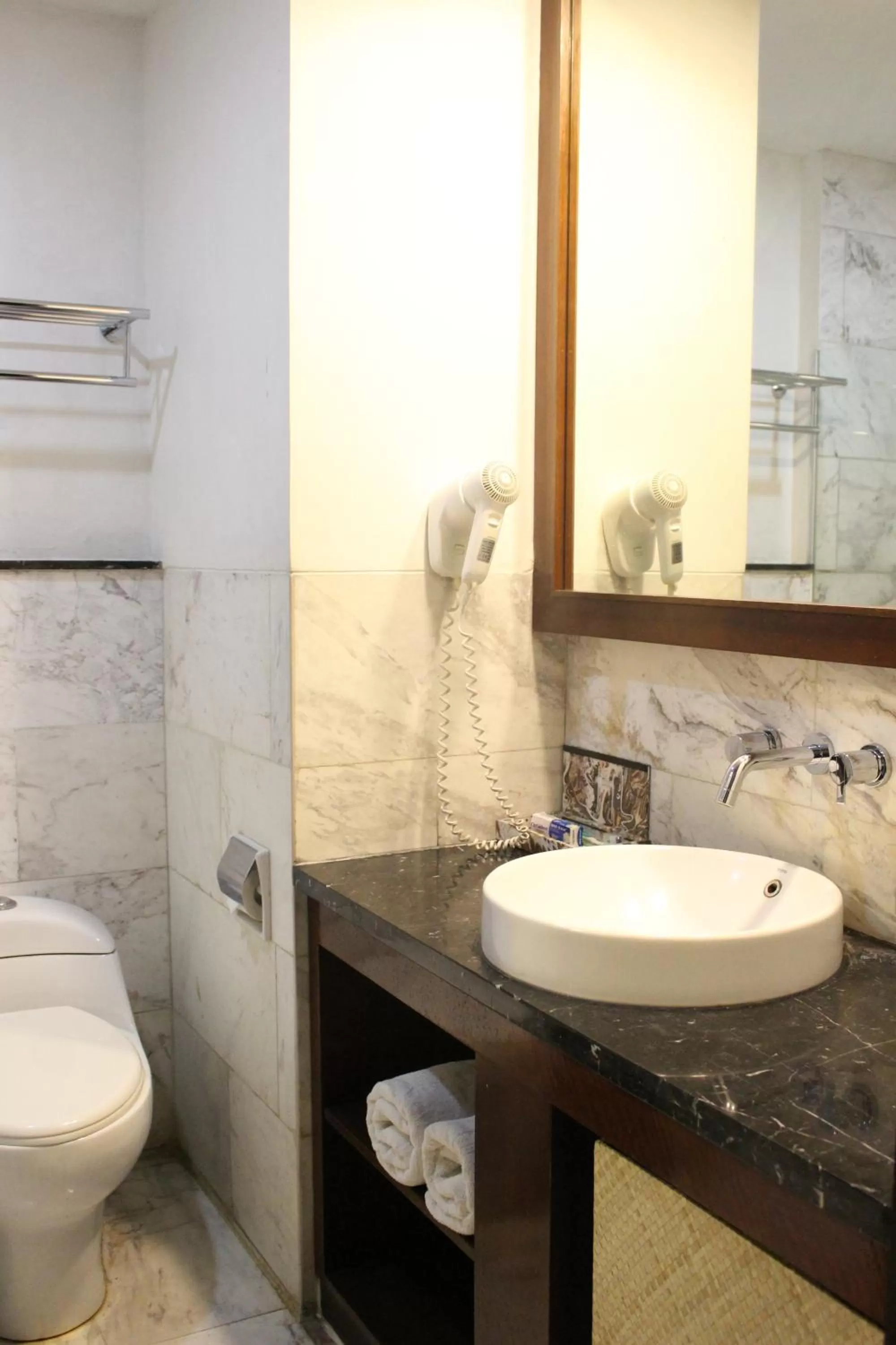 Shower in House Sangkuriang