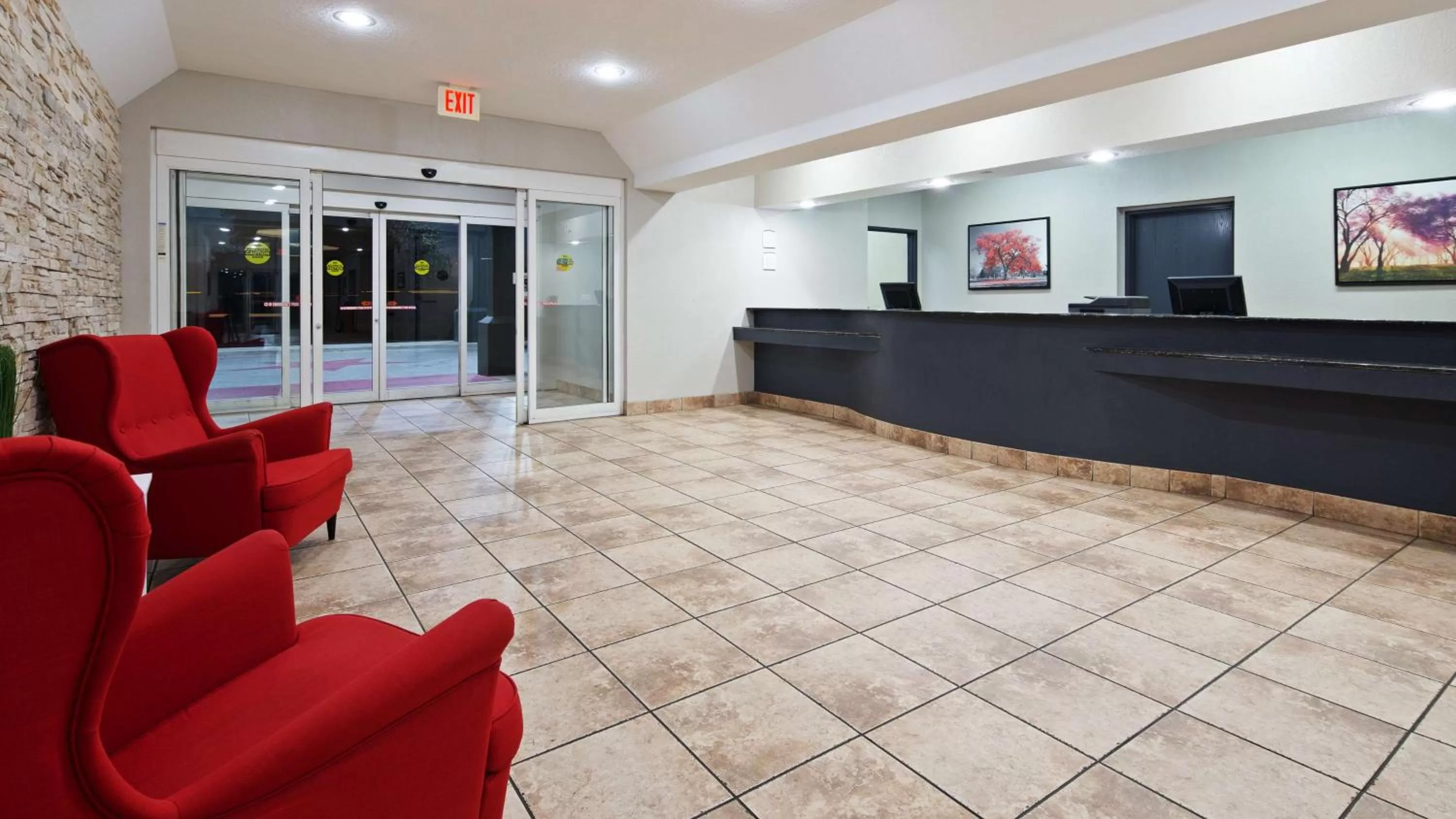 Lobby or reception in Pulse Pnt Stes at Fort Sam Hou