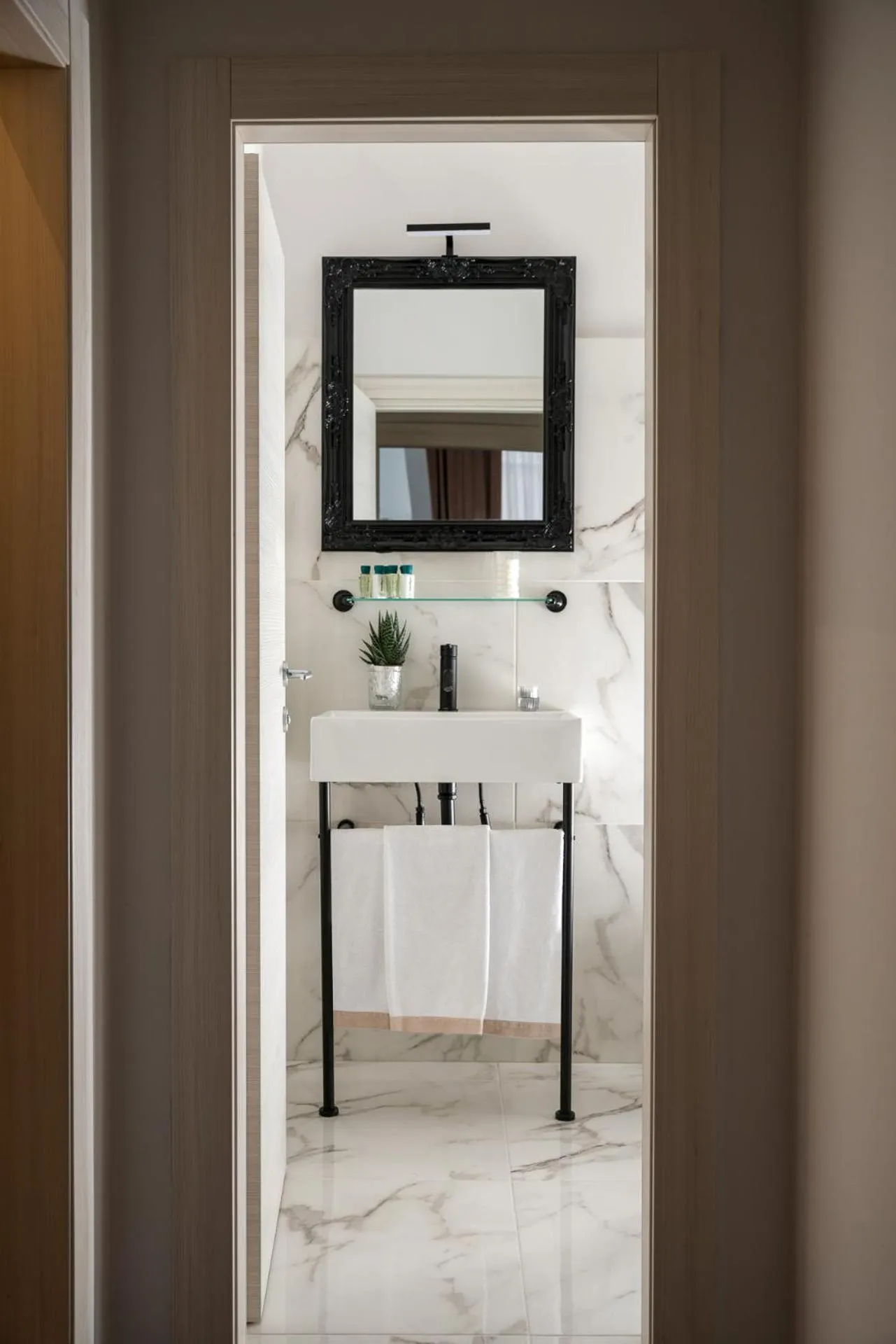 Bathroom in Albergo Rossini 1936 Small & Charming