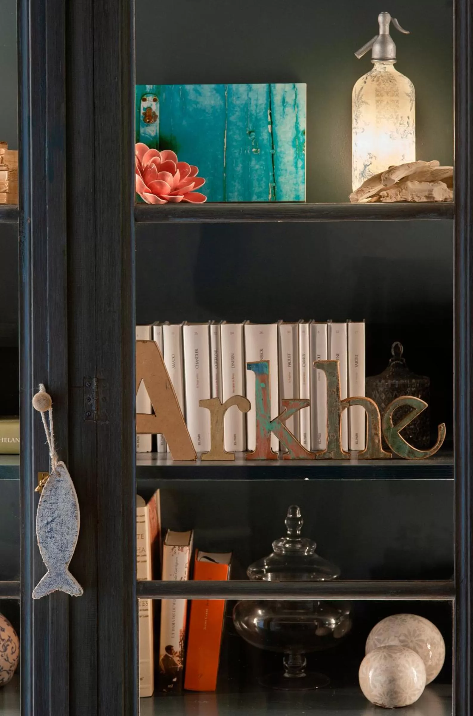 Decorative detail in Arkhé Hotel Boutique Pals