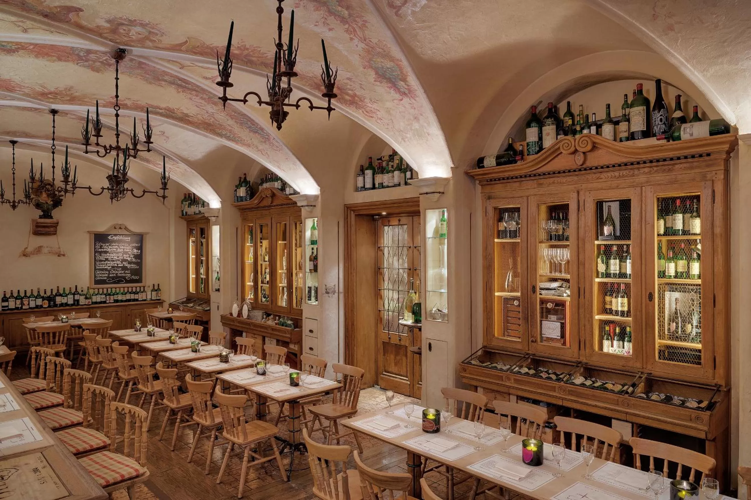 Restaurant/places to eat in Excelsior by Geisel