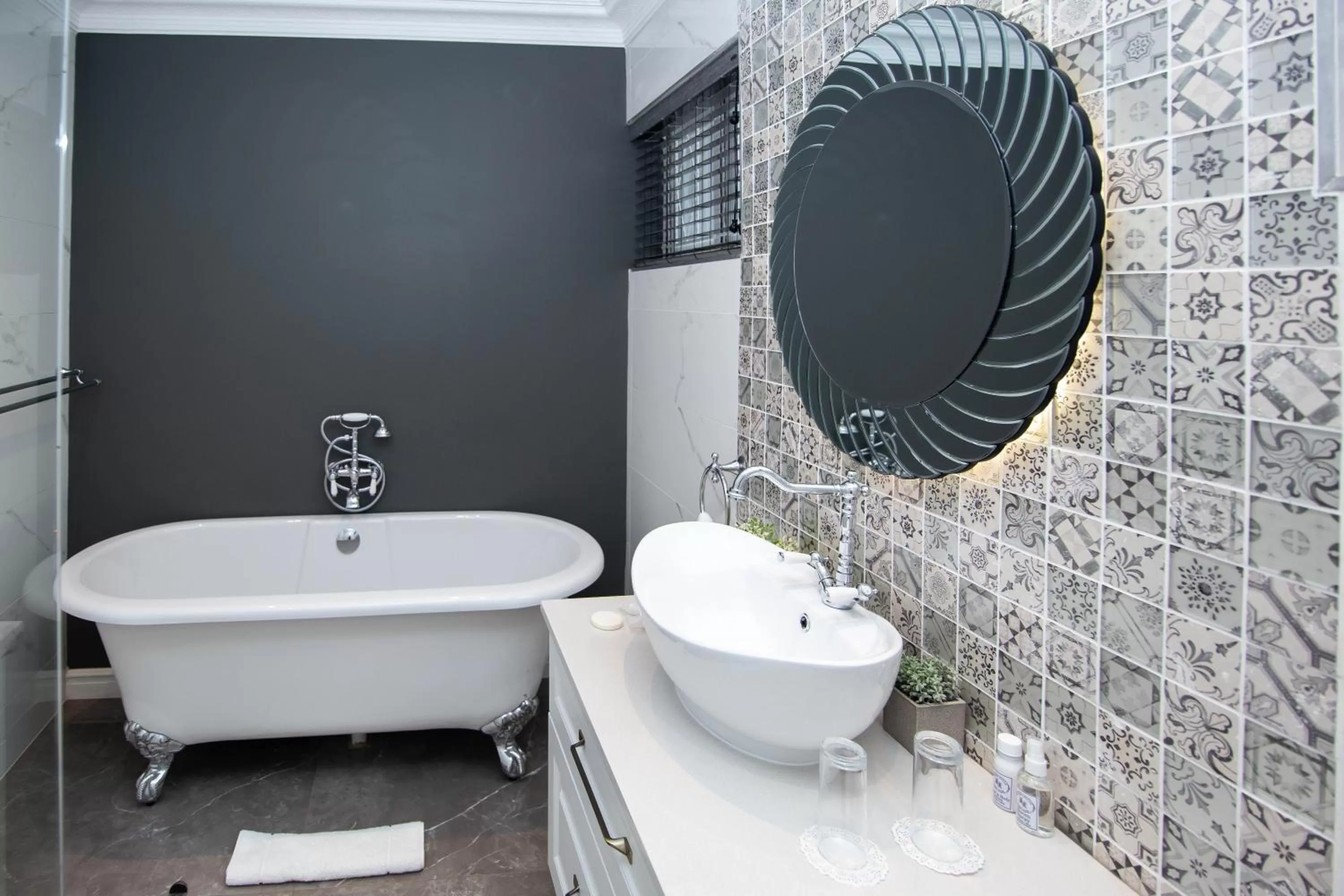 Shower in Milner House Kimberley