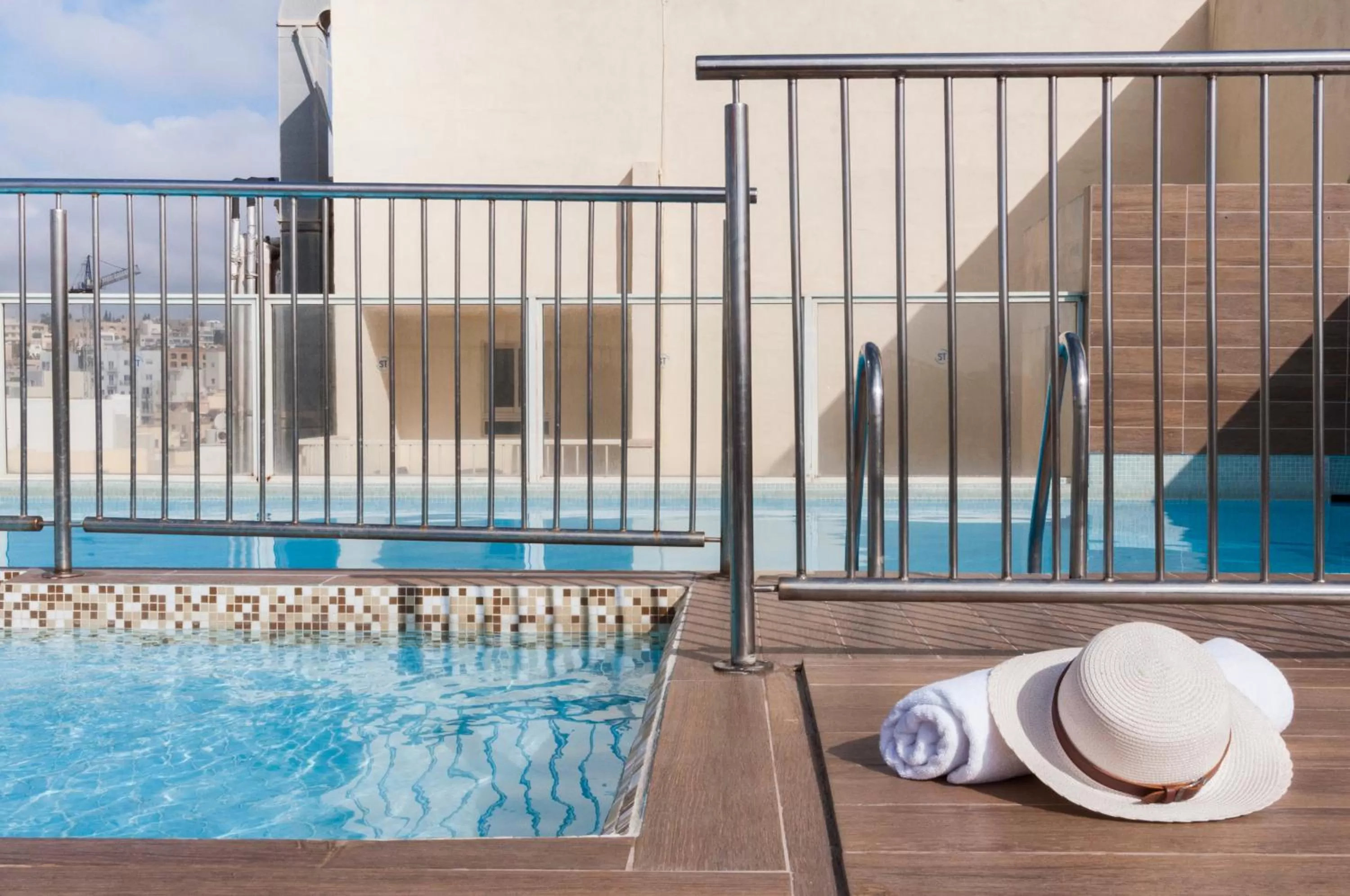 Swimming pool in Bayview Hotel by ST Hotels