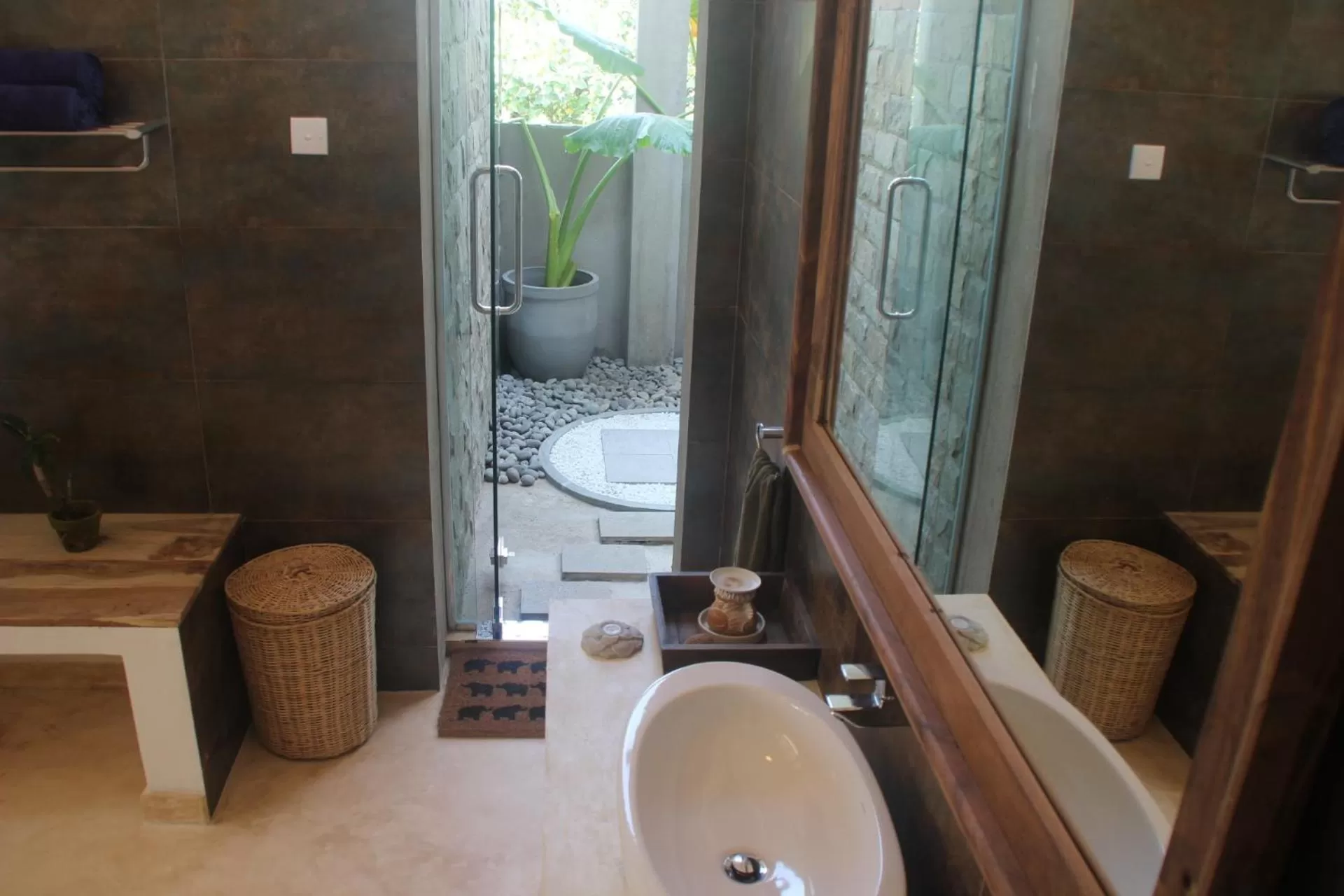 Bathroom in The Spice House Mirissa