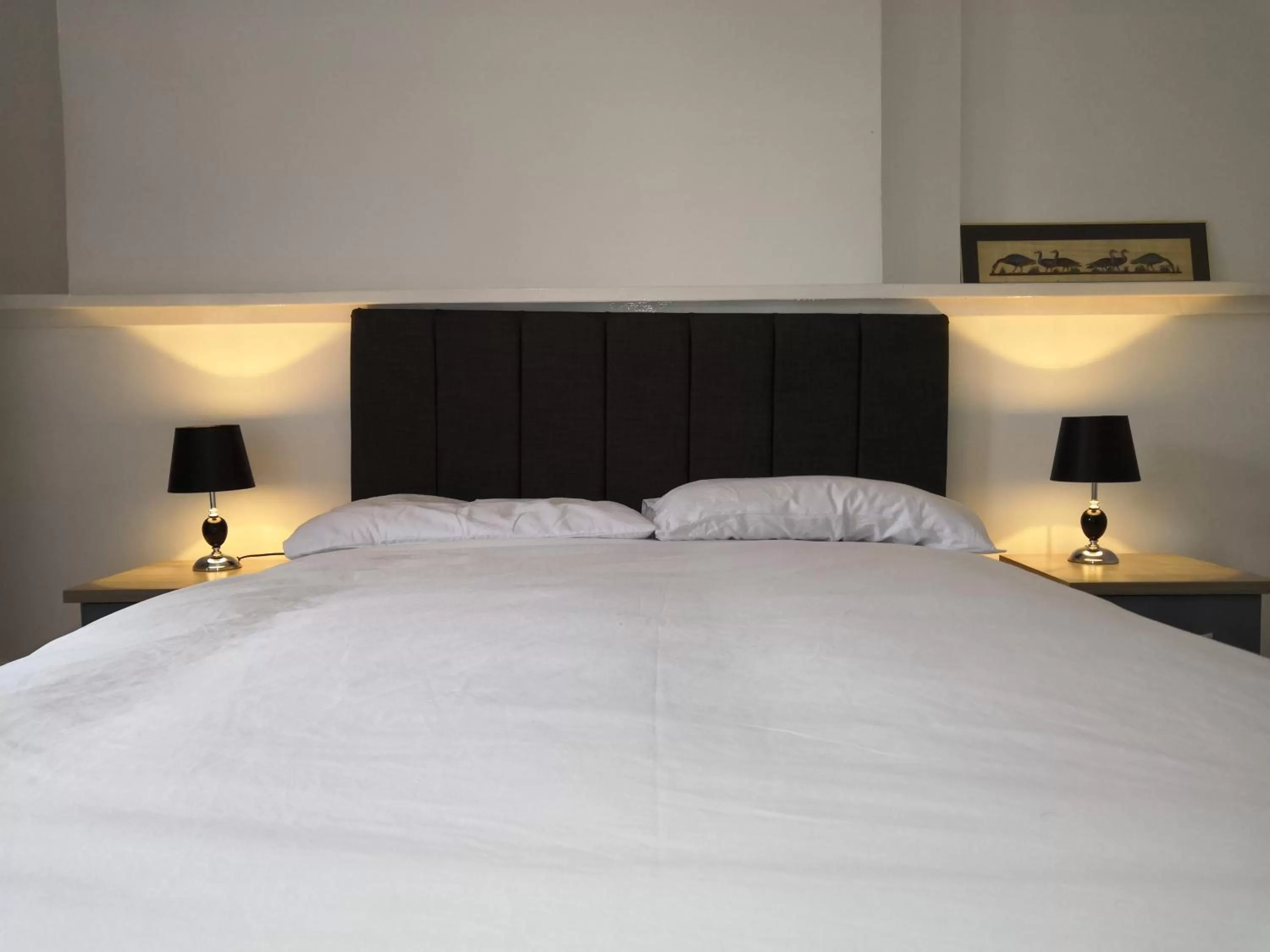 Bedroom, Bed in Victoria