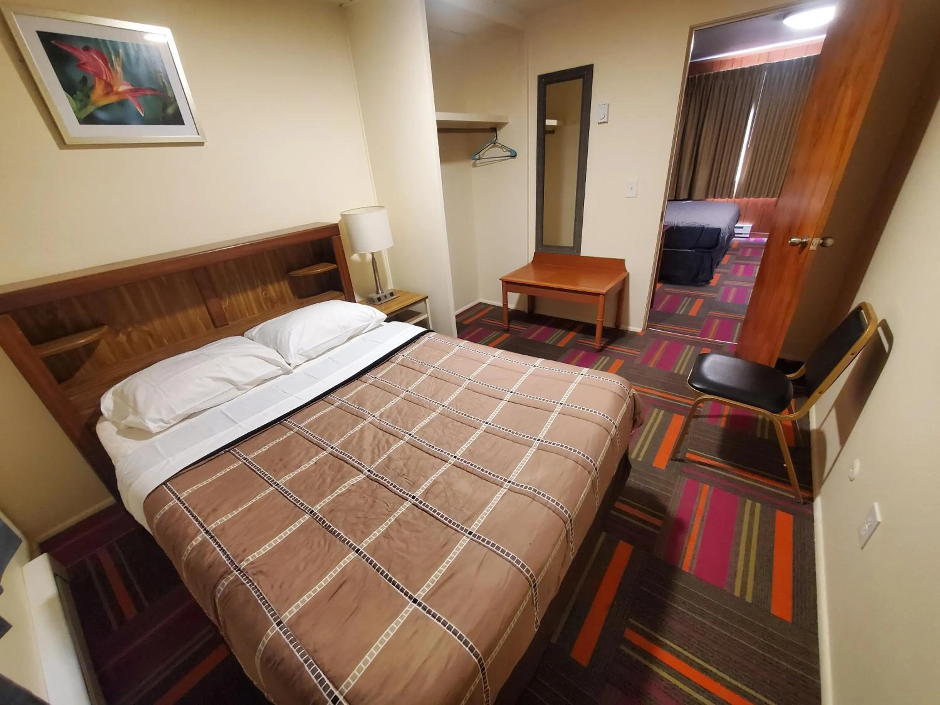 Bed in Thunder Bird Motel