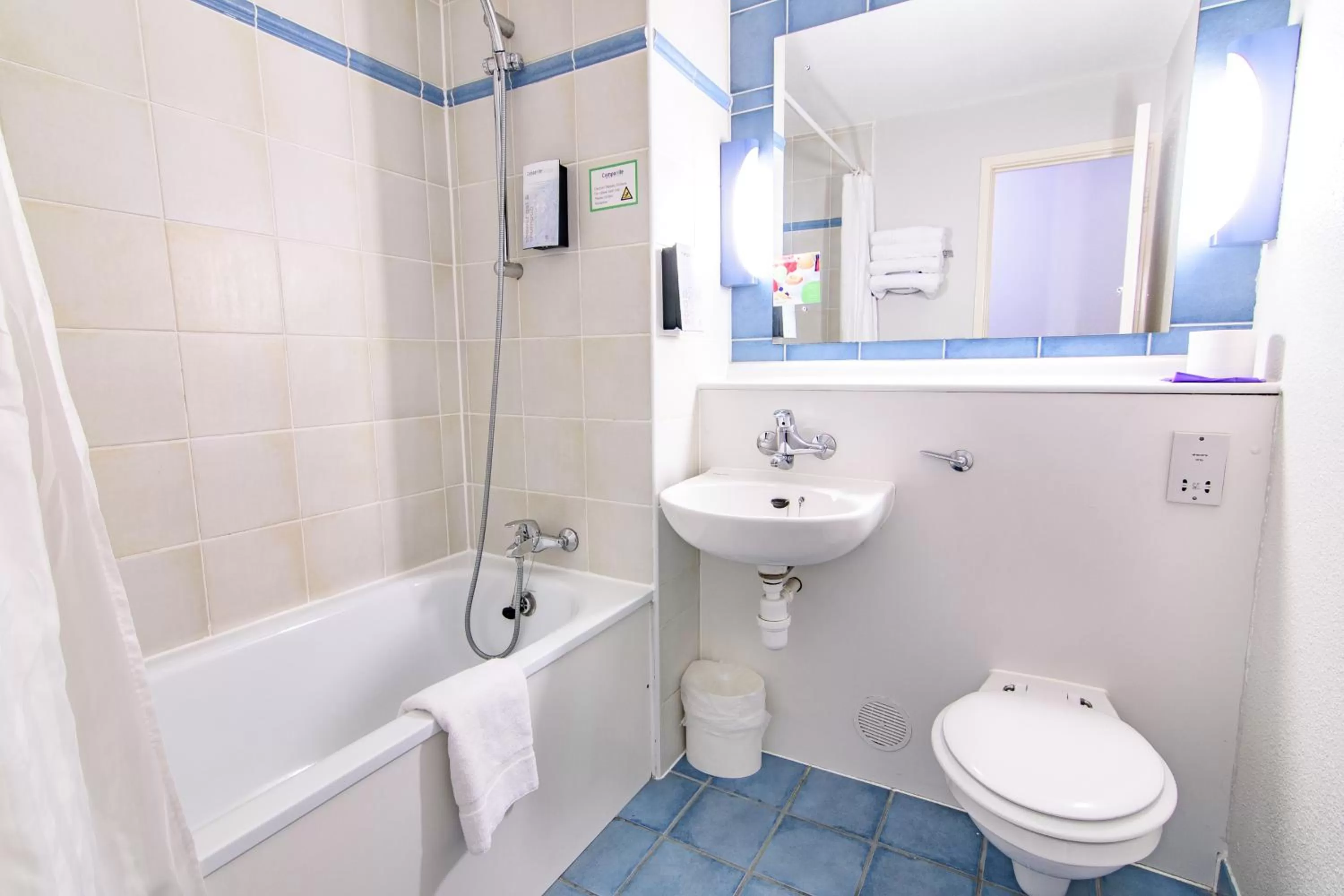 Bathroom in Campanile Manchester