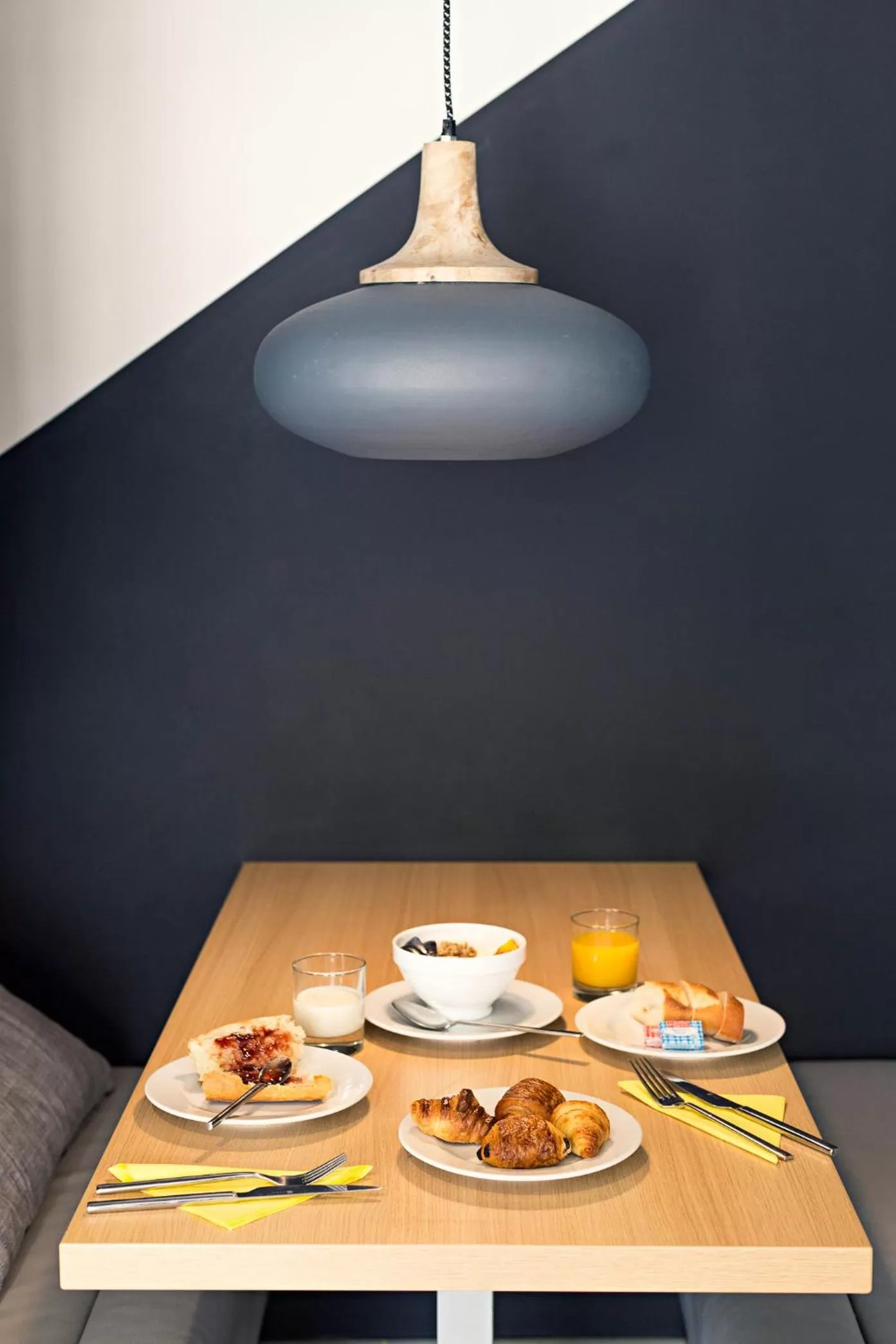 Breakfast in The Social Hub Paris La Défense