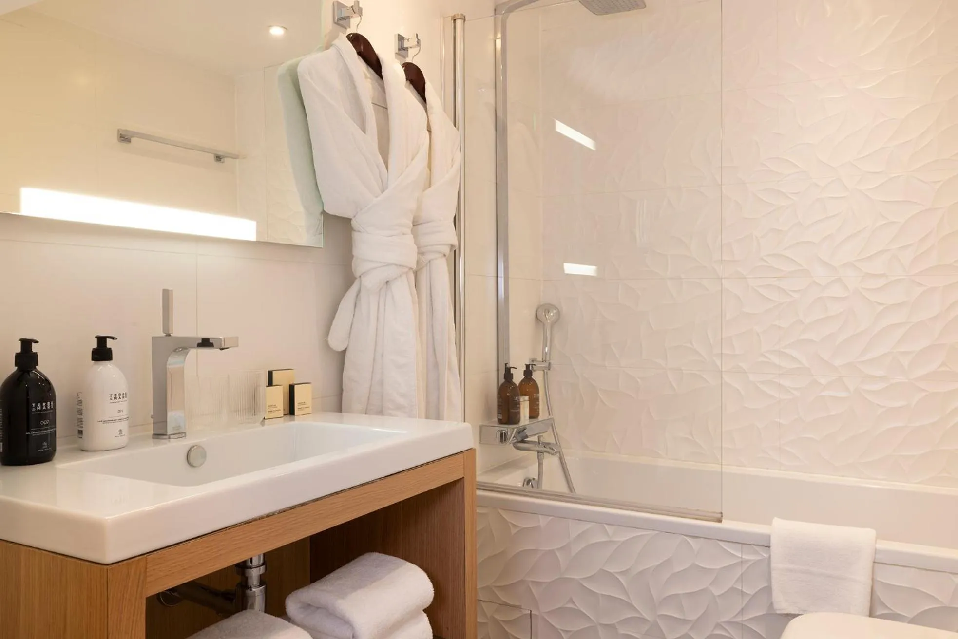 Bathroom in Hotel Chavanel