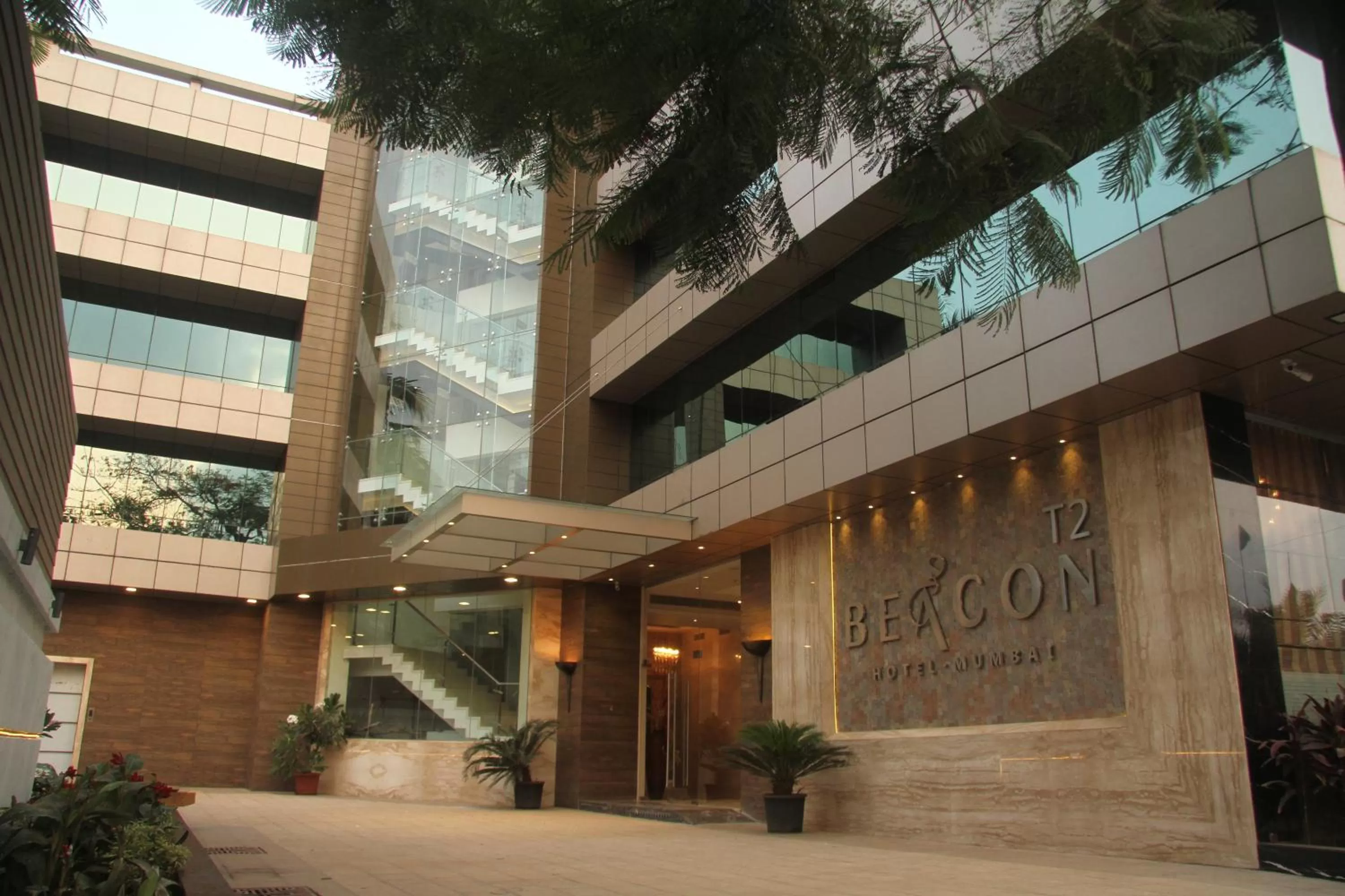 Property building in Hotel Beacon T2