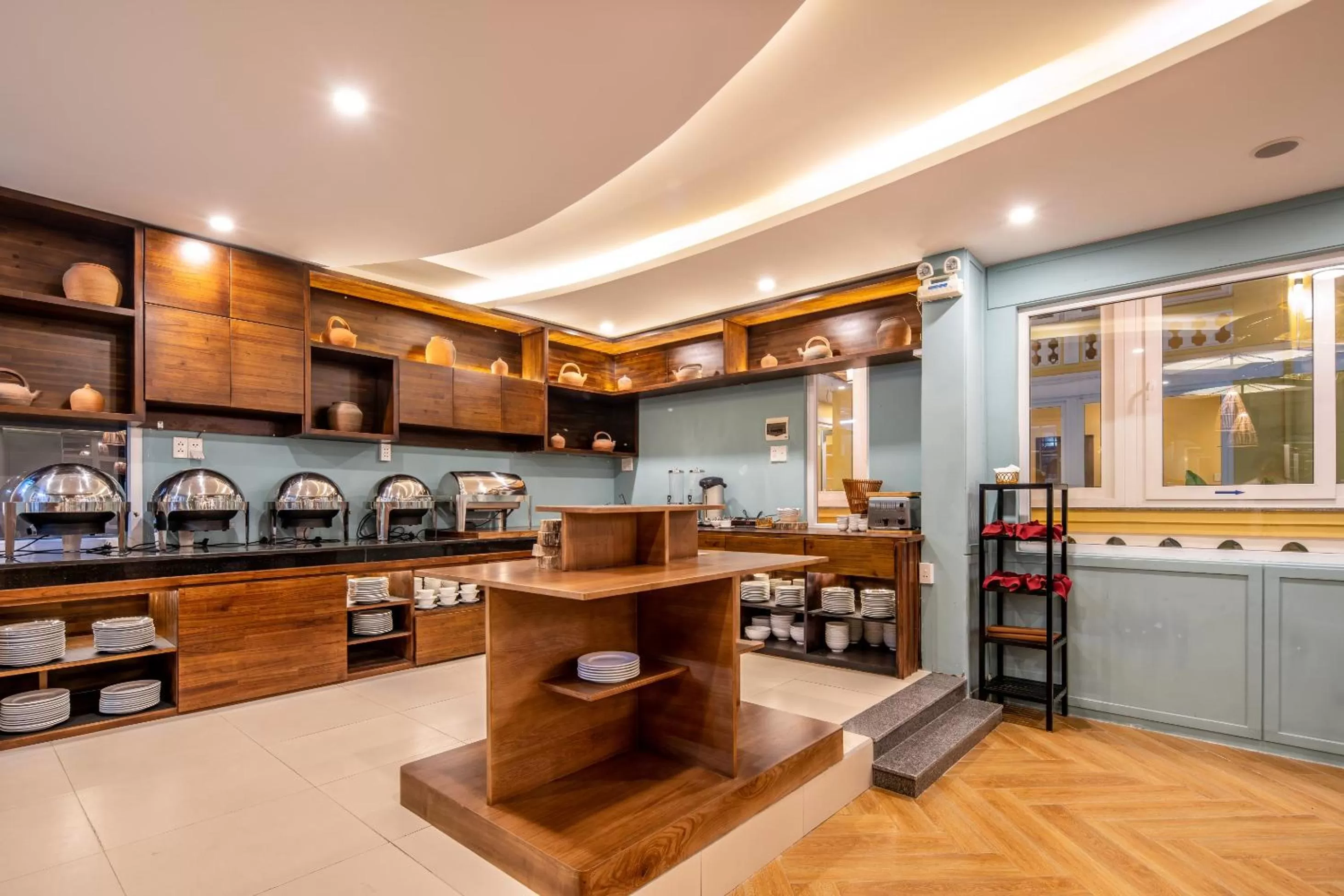 Restaurant/places to eat, Kitchen/Kitchenette in TRIPLE Riverside Villa Hotel HoiAn