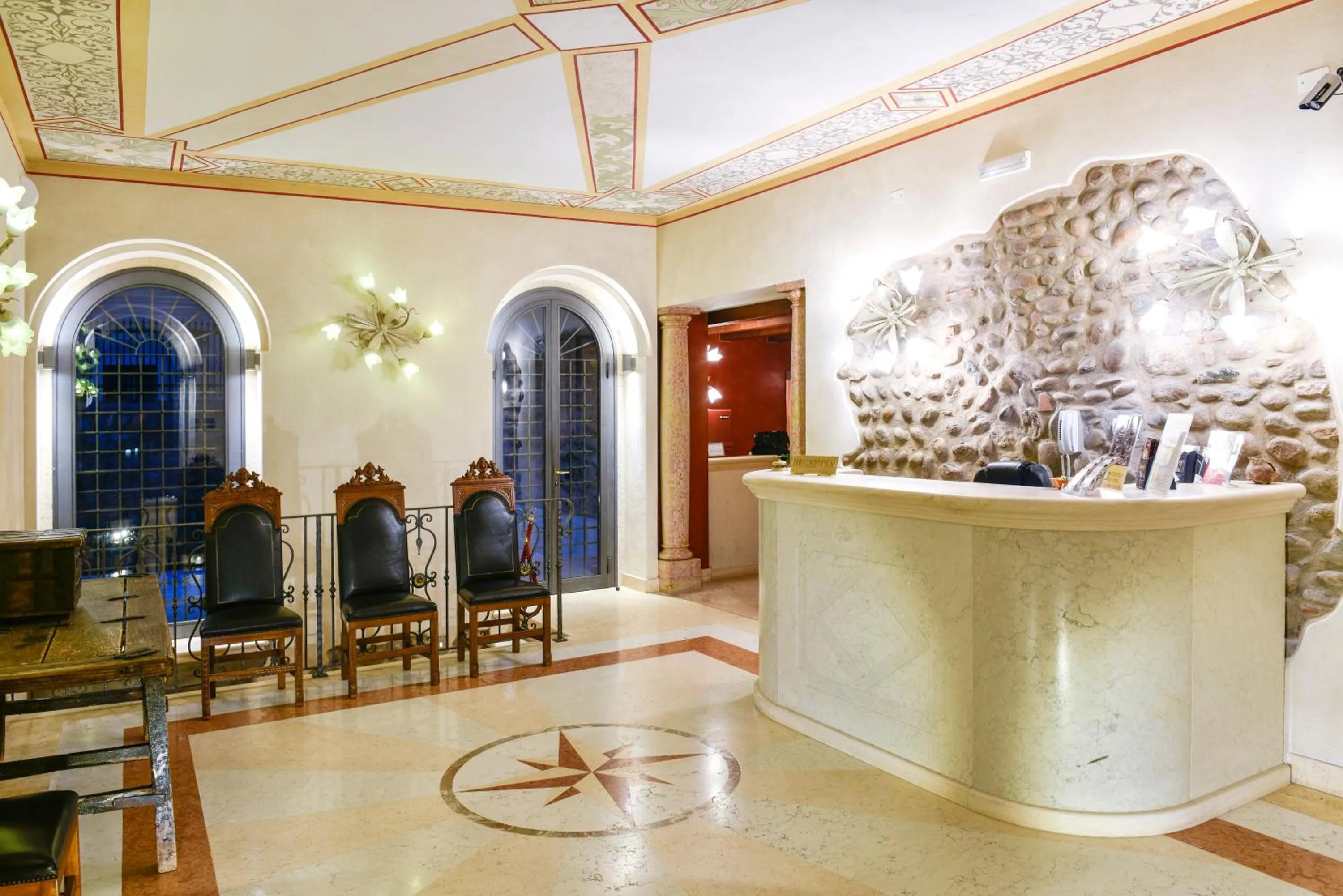 Lobby or reception in Residence ANTICO SAN ZENO centro storico