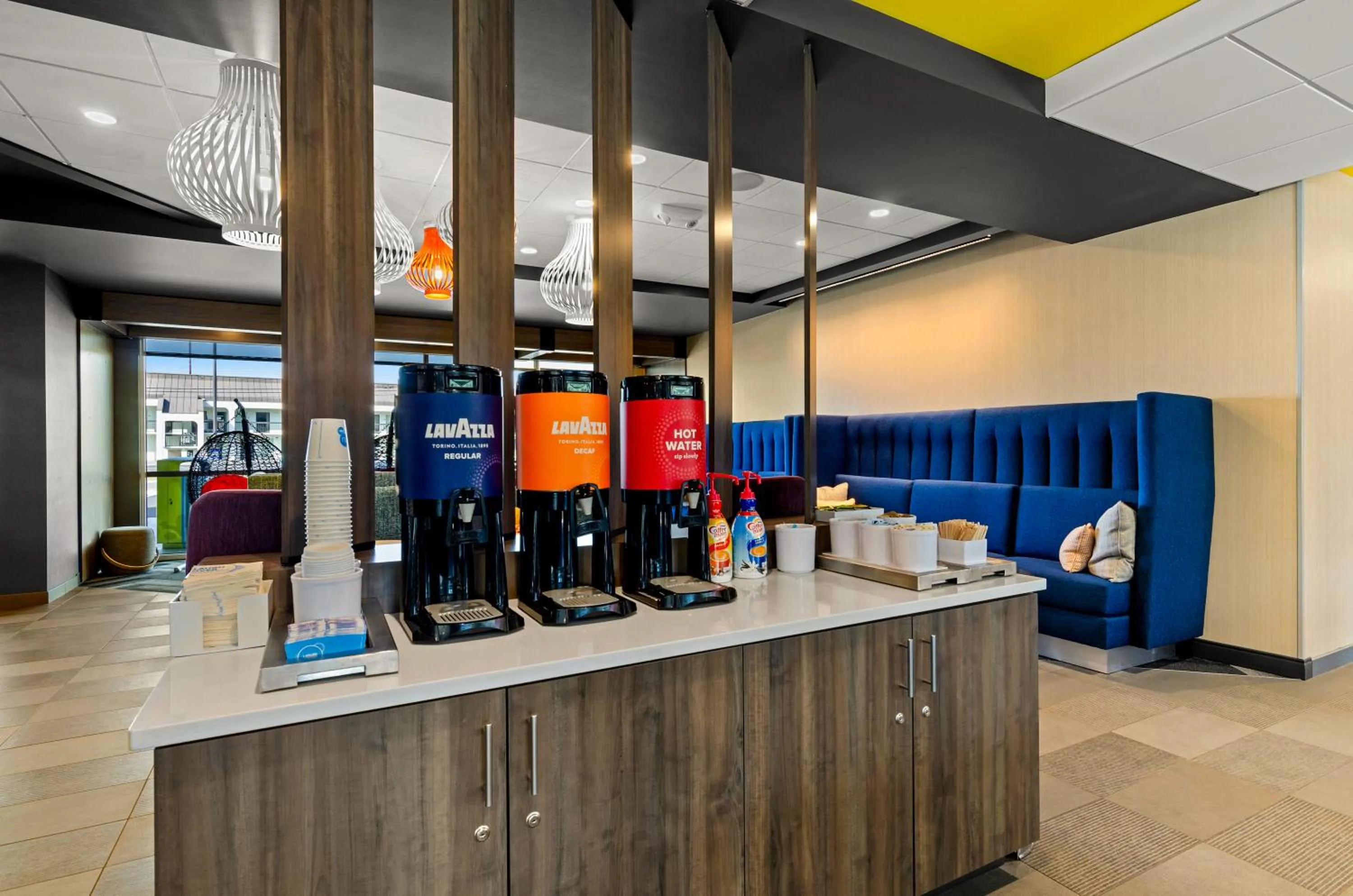 Coffee/tea facilities in Tru By Hilton Christiansburg