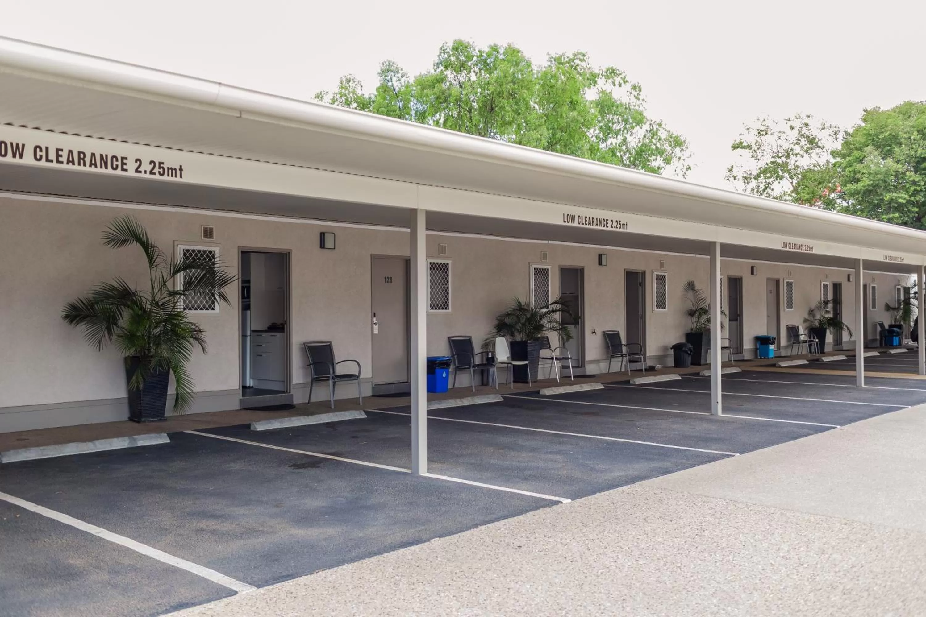 Deluxe Queen Room in Route 66 Motor Inn