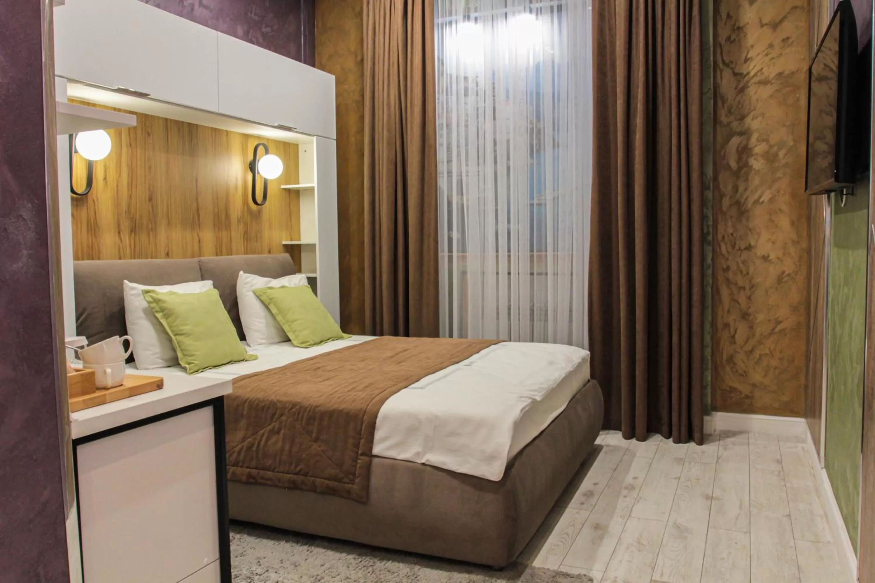 Bedroom, Bed in E-lite& Meatador