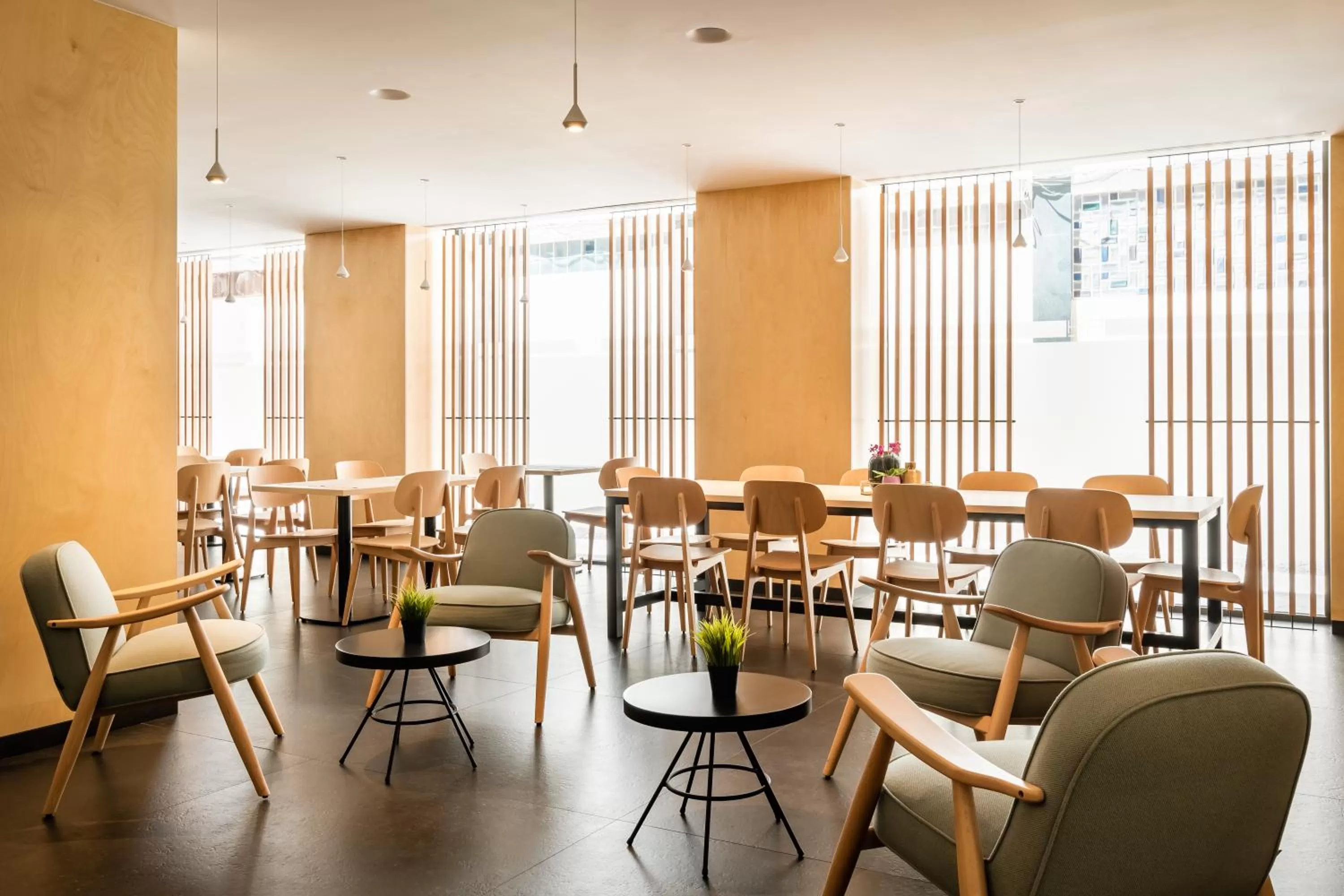 Restaurant/places to eat in Ronda House