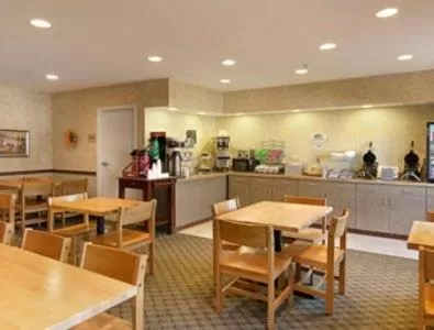 Breakfast in Super 8 by Wyndham Topeka at Forbes Landing