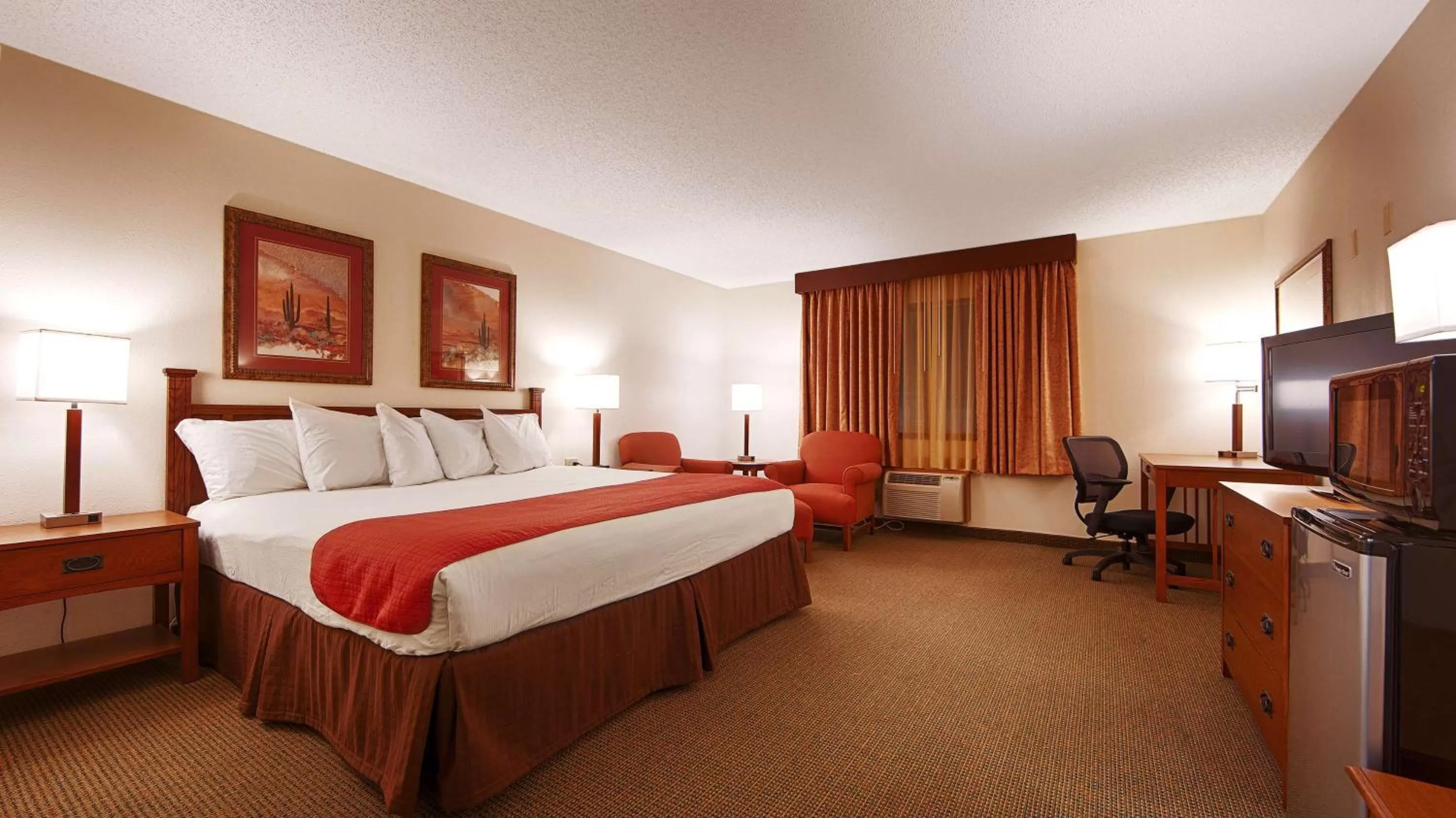 Photo of the whole room, Bed in Best Western La Grande Hacienda