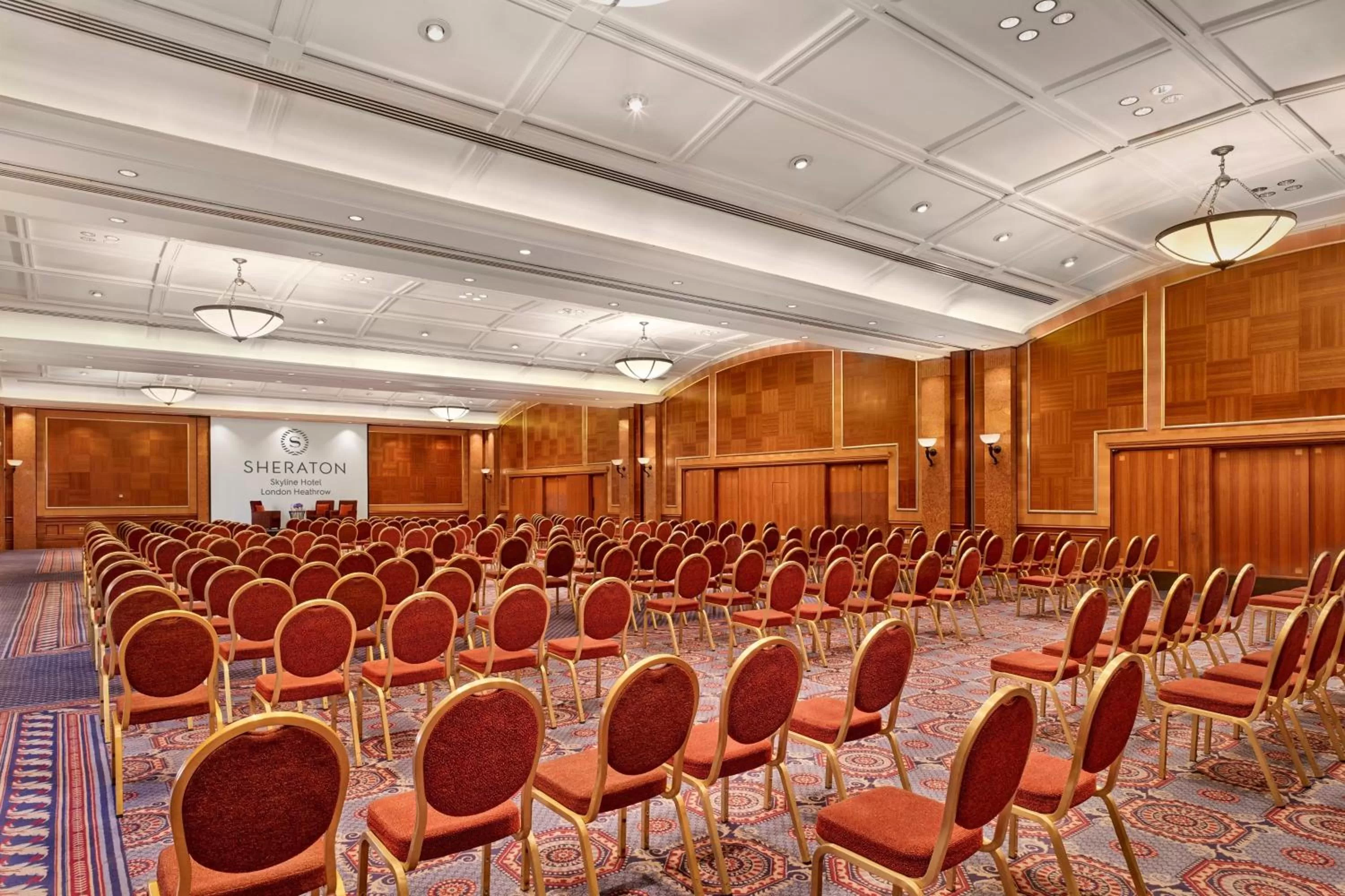 Meeting/conference room in Sheraton Skyline Hotel London Heathrow