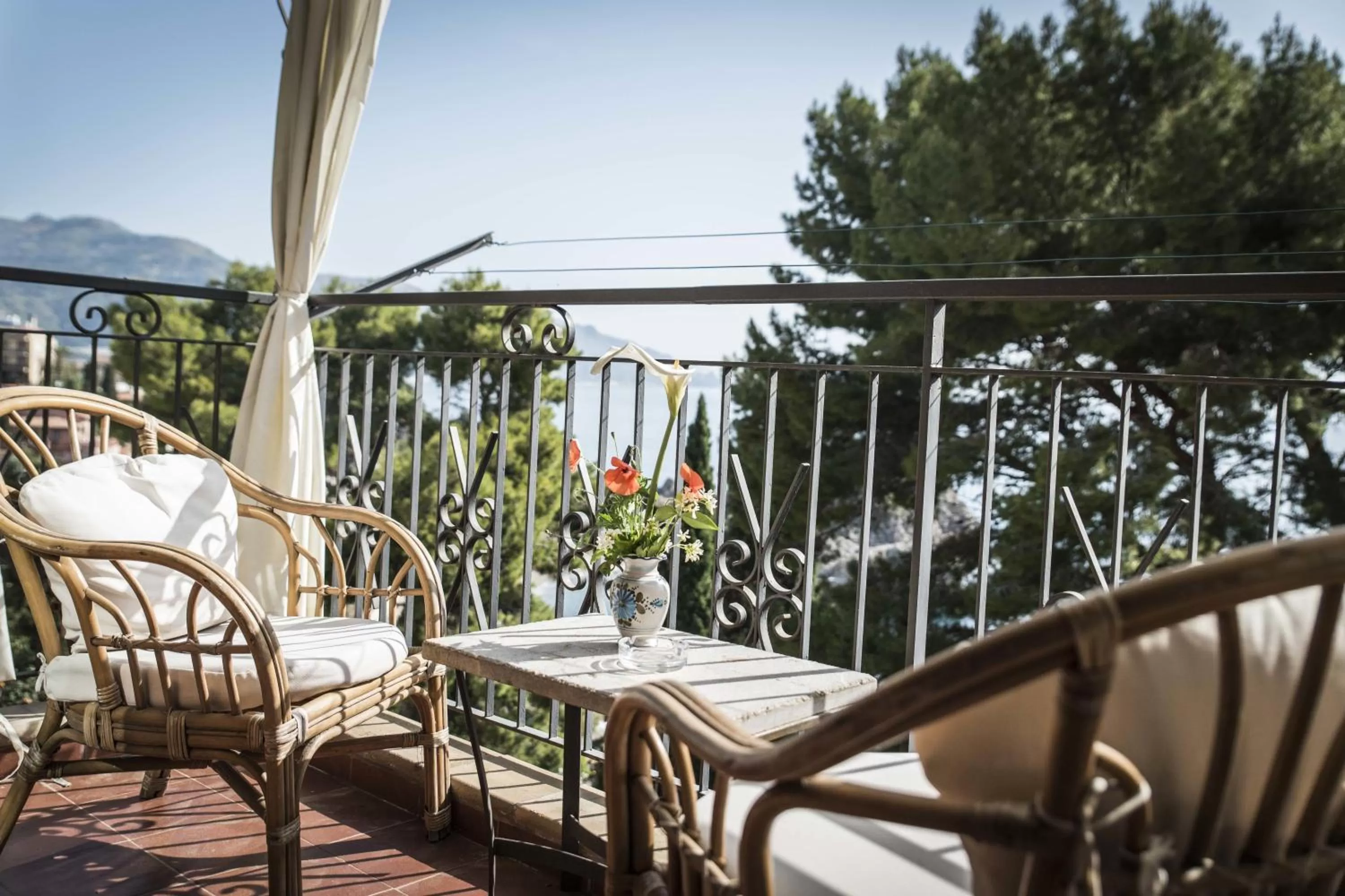 Balcony/Terrace in ToviMar Apartments
