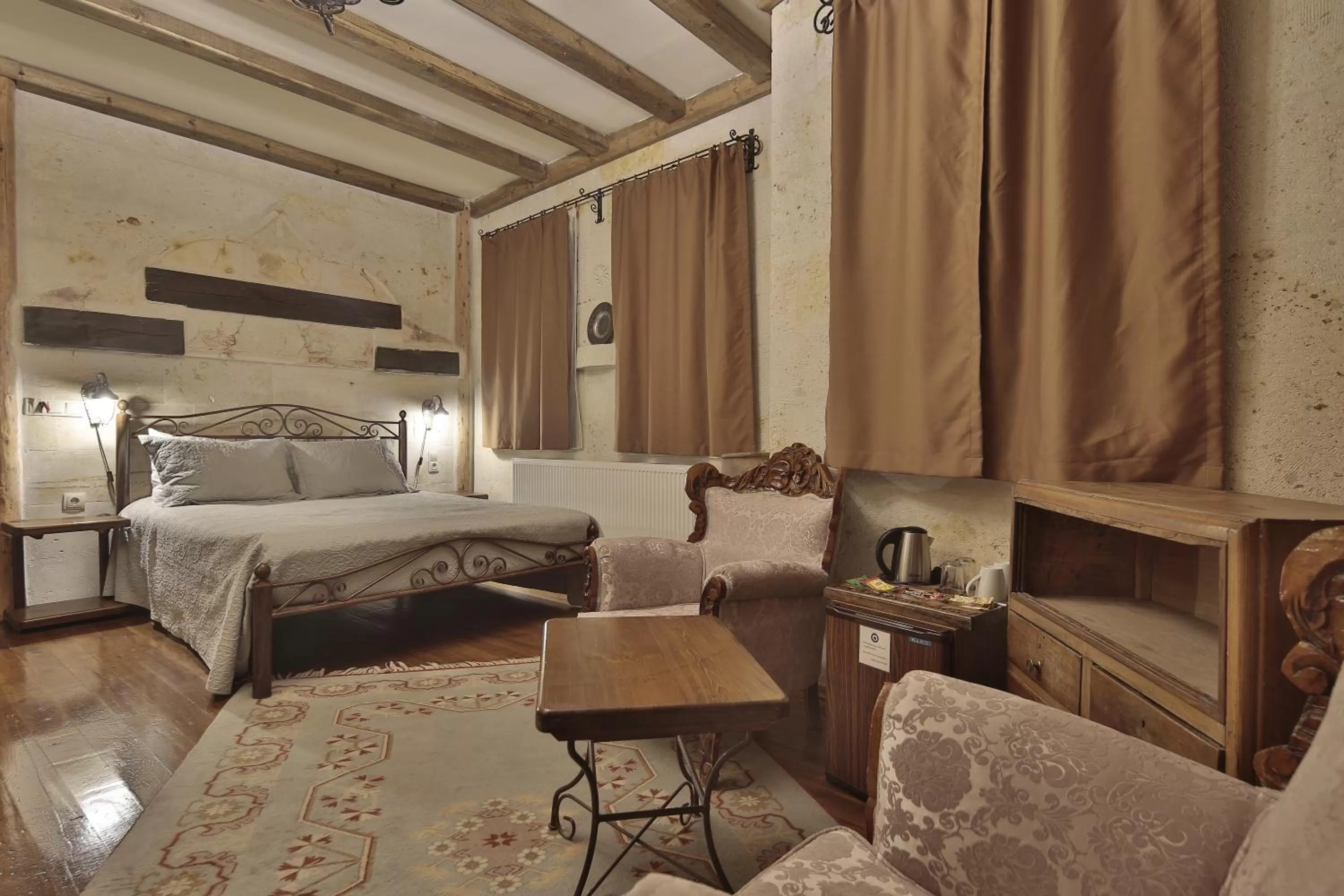 Property building in Vista Cave Hotel