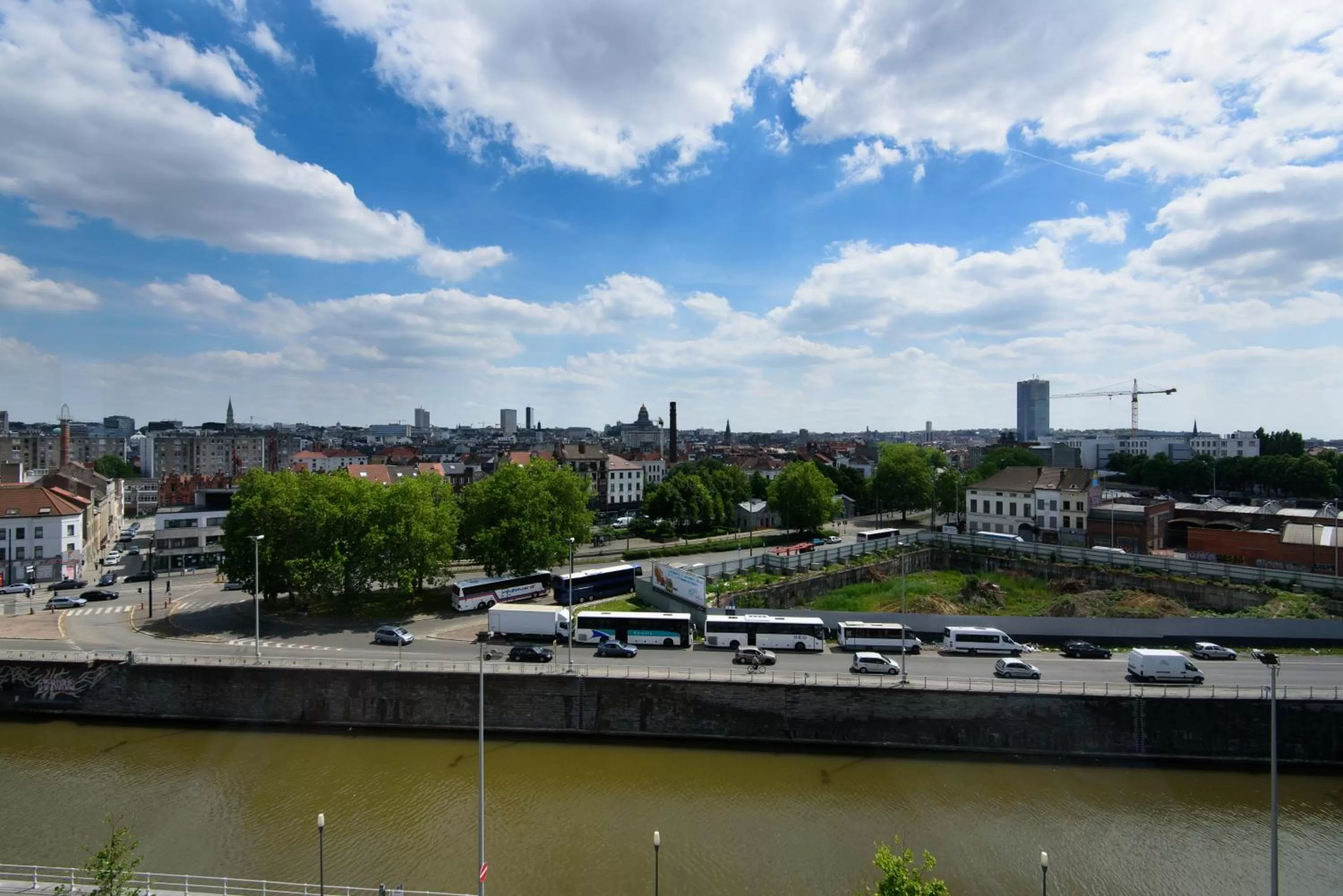 City view in Hôtel Belvue